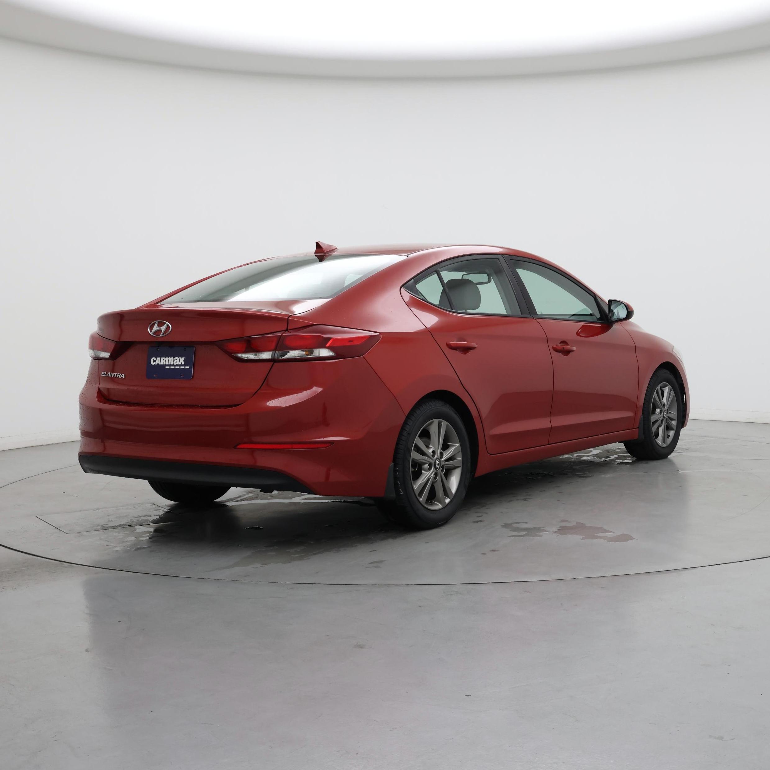 Thumbnail: 2018 Hyundai Elantra - 8