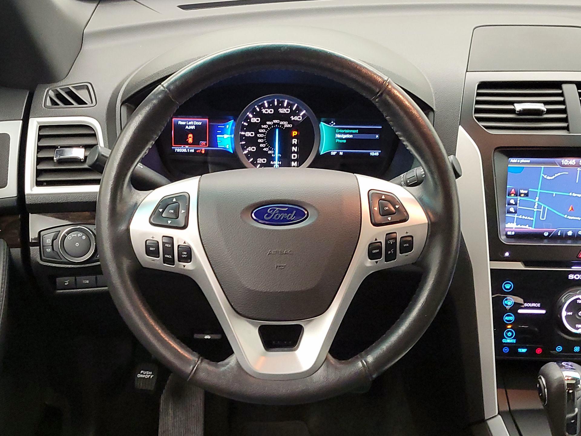 Thumbnail: 2014 Ford Explorer - 10