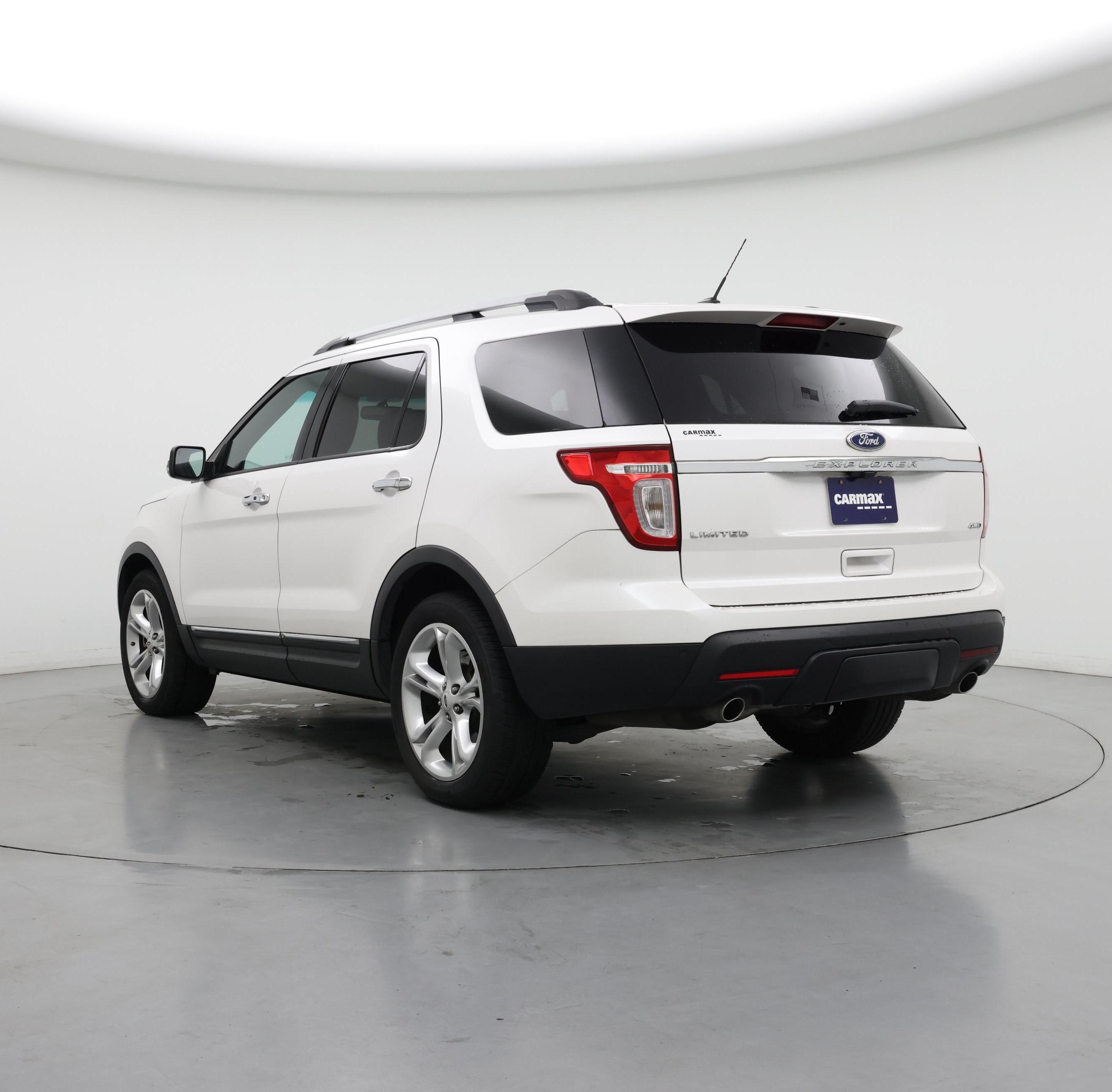 Thumbnail: 2014 Ford Explorer - 2