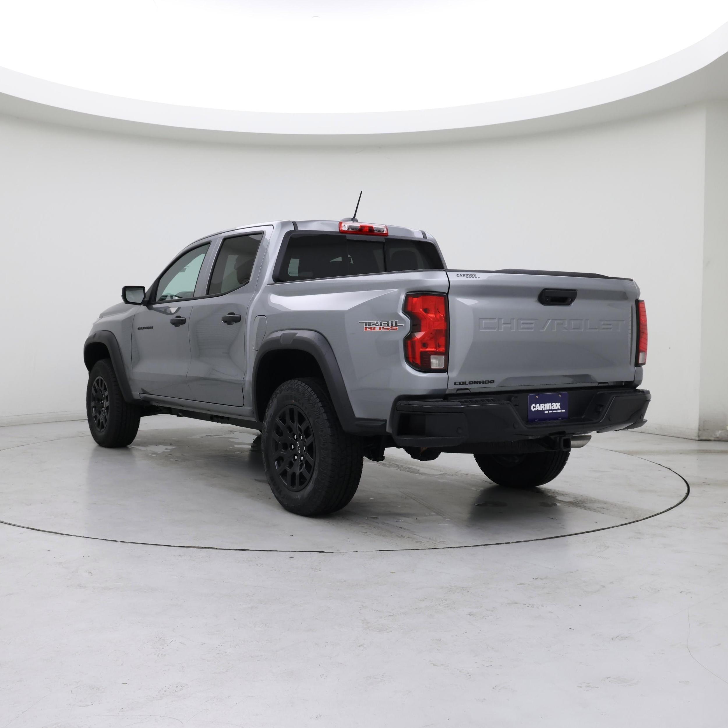Thumbnail: 2024 Chevrolet Colorado - 2