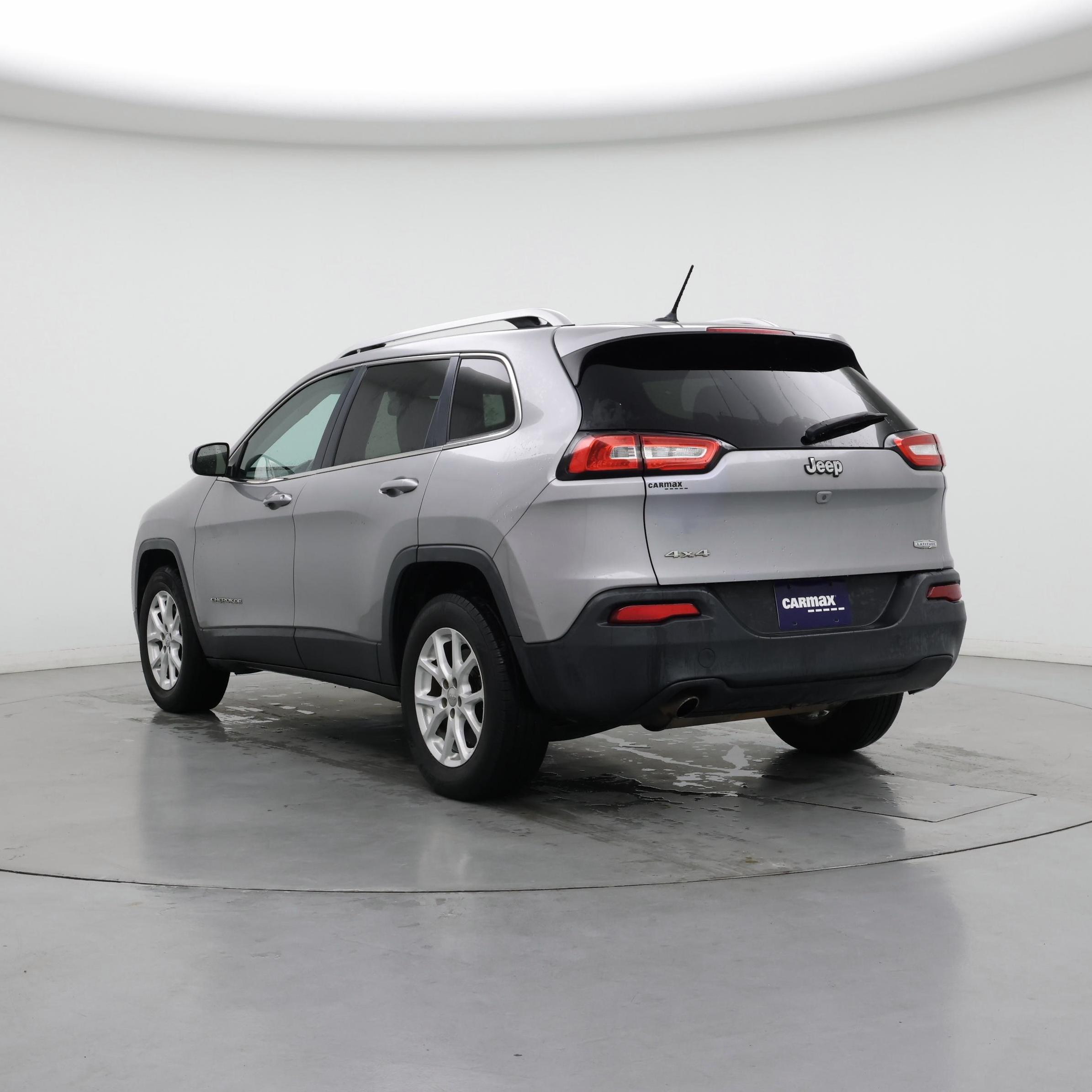 Thumbnail: 2015 Jeep Cherokee - 2