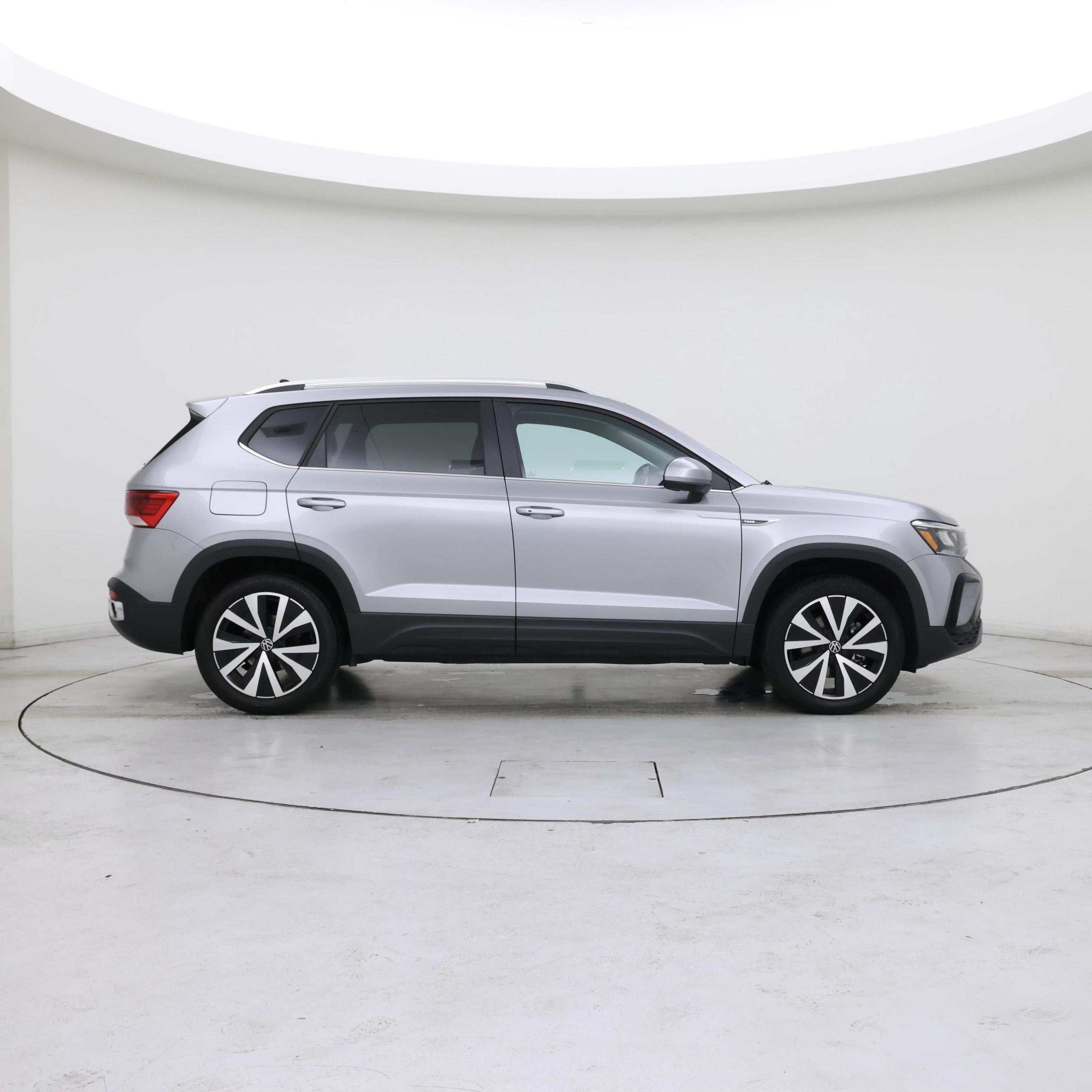 Thumbnail: 2022 Volkswagen Taos - 7