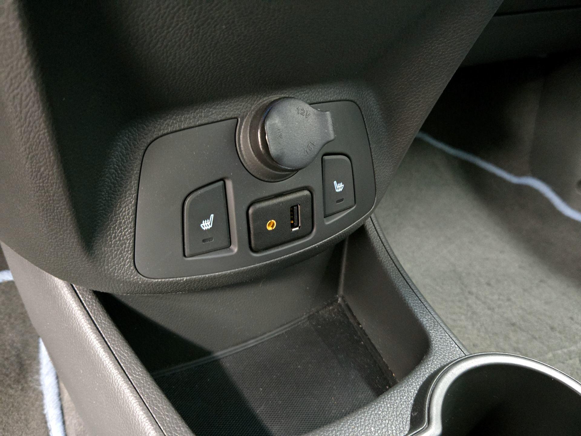 Thumbnail: 2016 Chevrolet Spark - 17