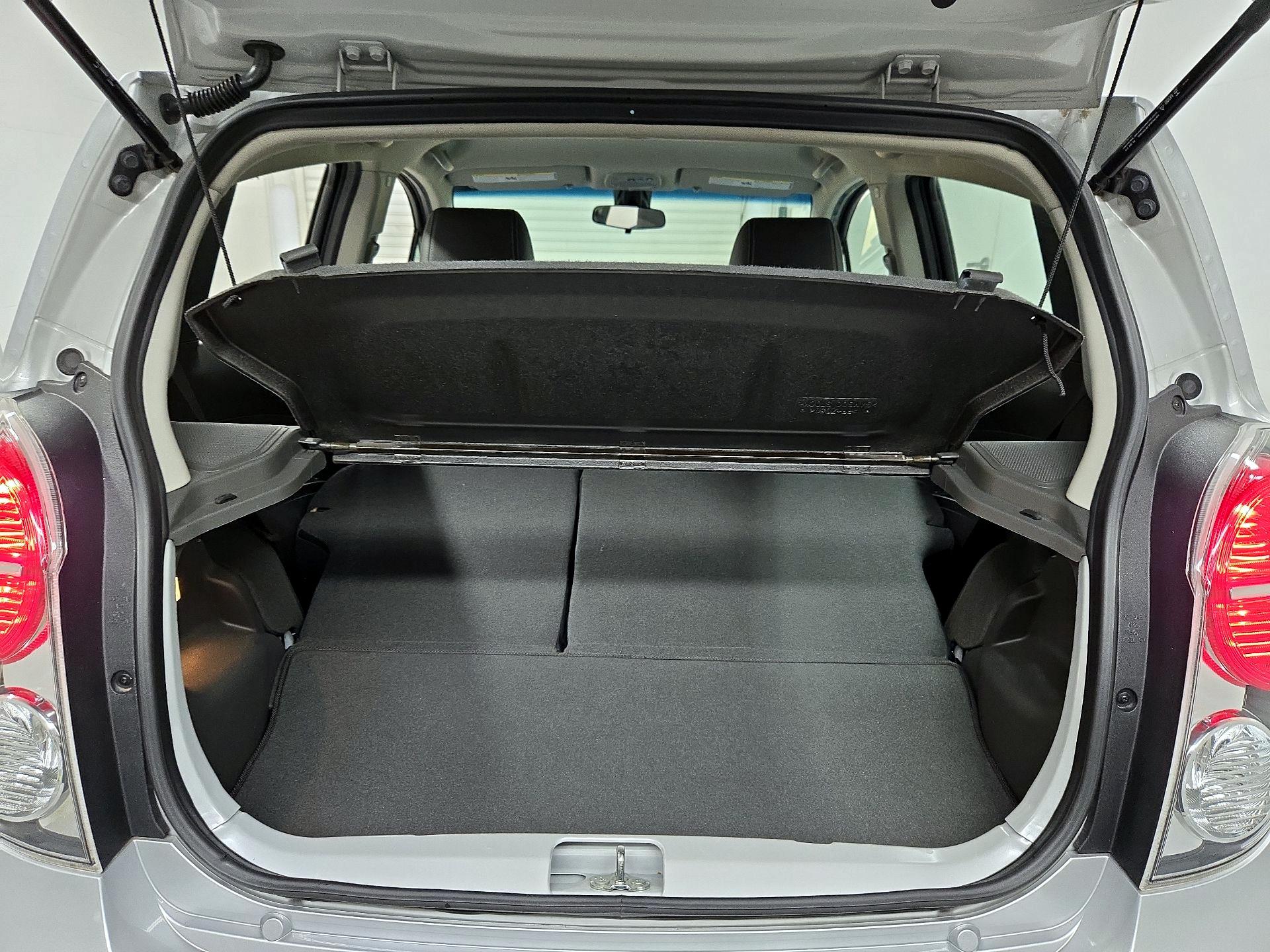 Thumbnail: 2016 Chevrolet Spark - 20