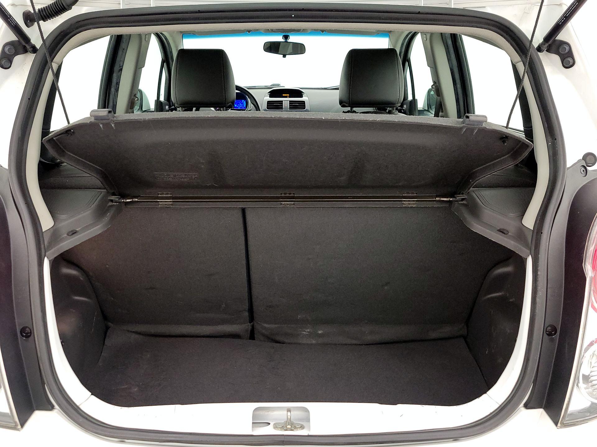 Thumbnail: 2014 Chevrolet Spark - 19