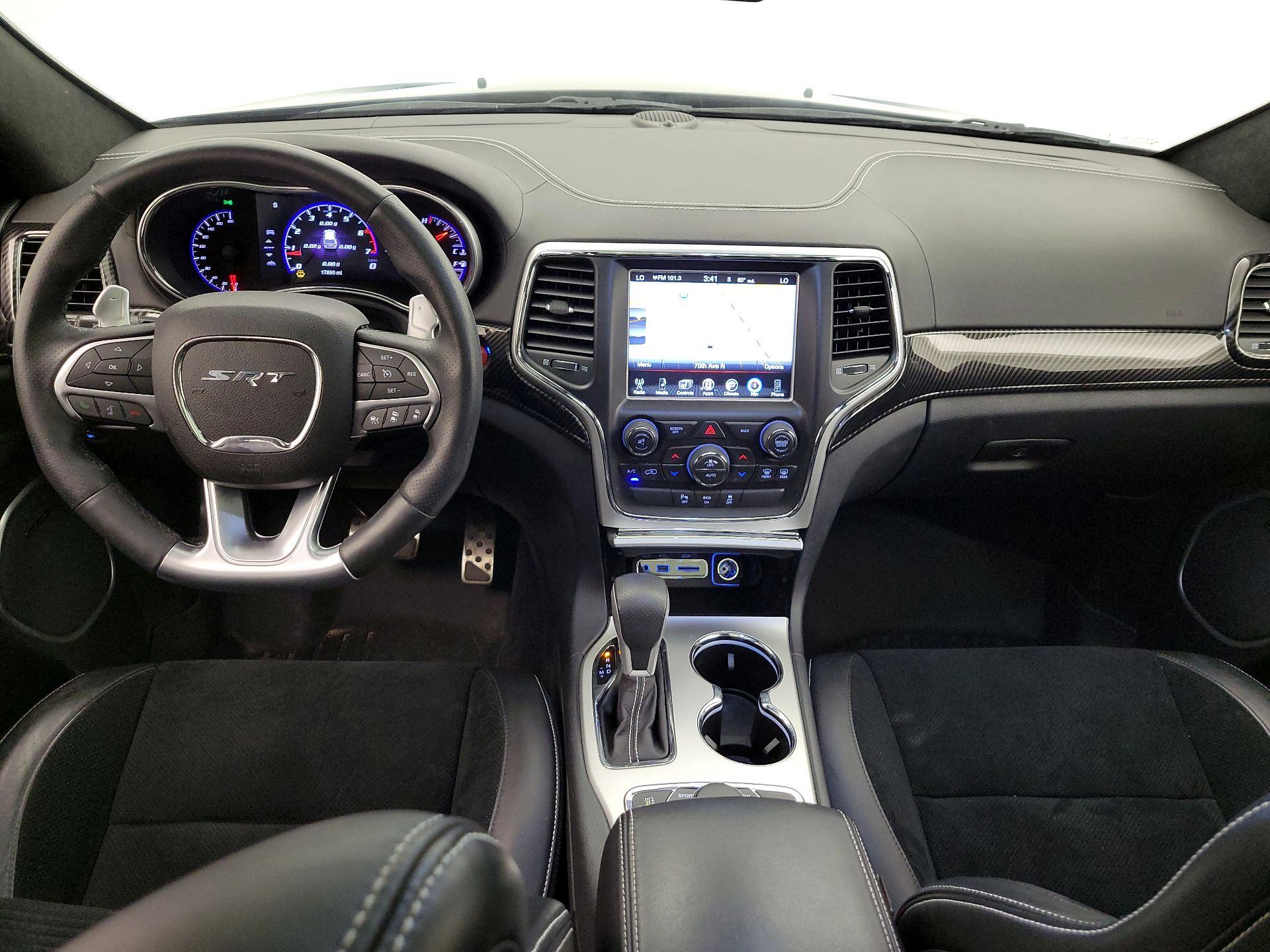 Thumbnail: 2016 Jeep Grand Cherokee - 9
