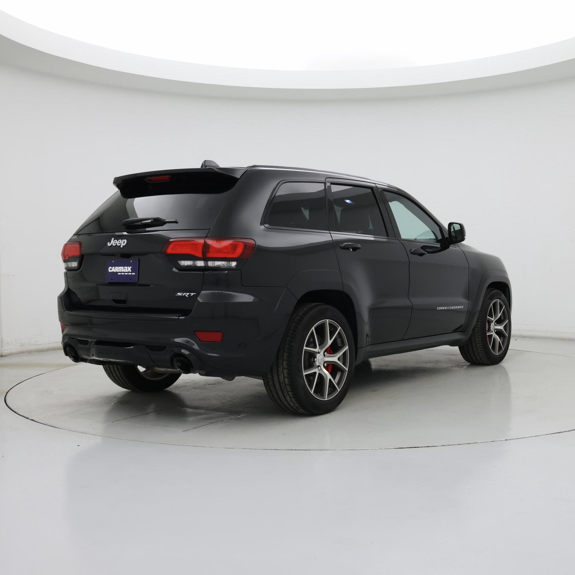 Thumbnail: 2016 Jeep Grand Cherokee - 8