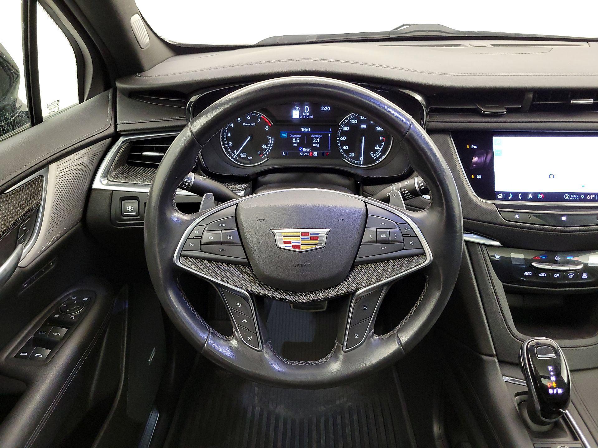 Thumbnail: 2021 Cadillac XT5 - 10