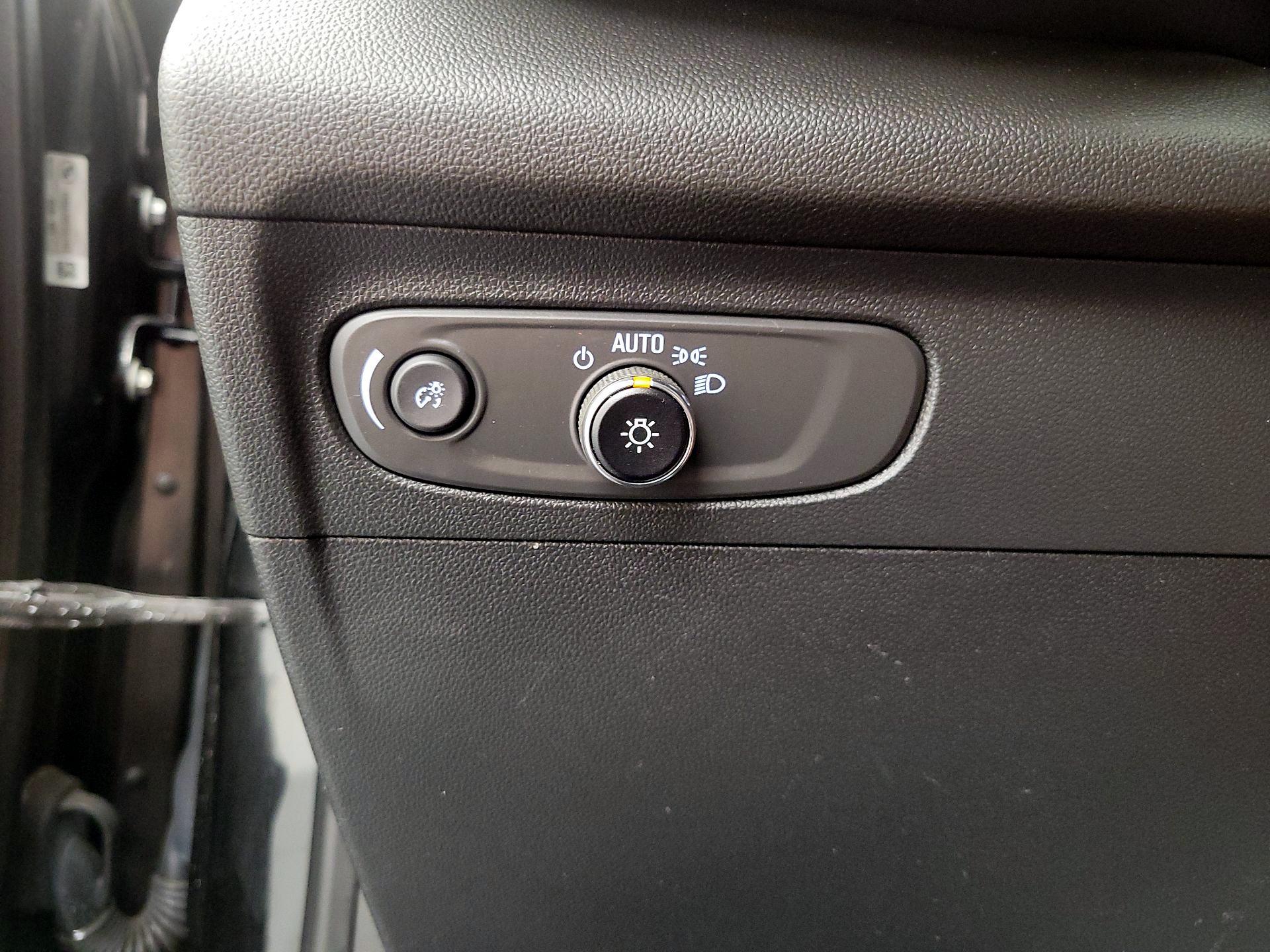 Thumbnail: 2023 Buick Envision - 13