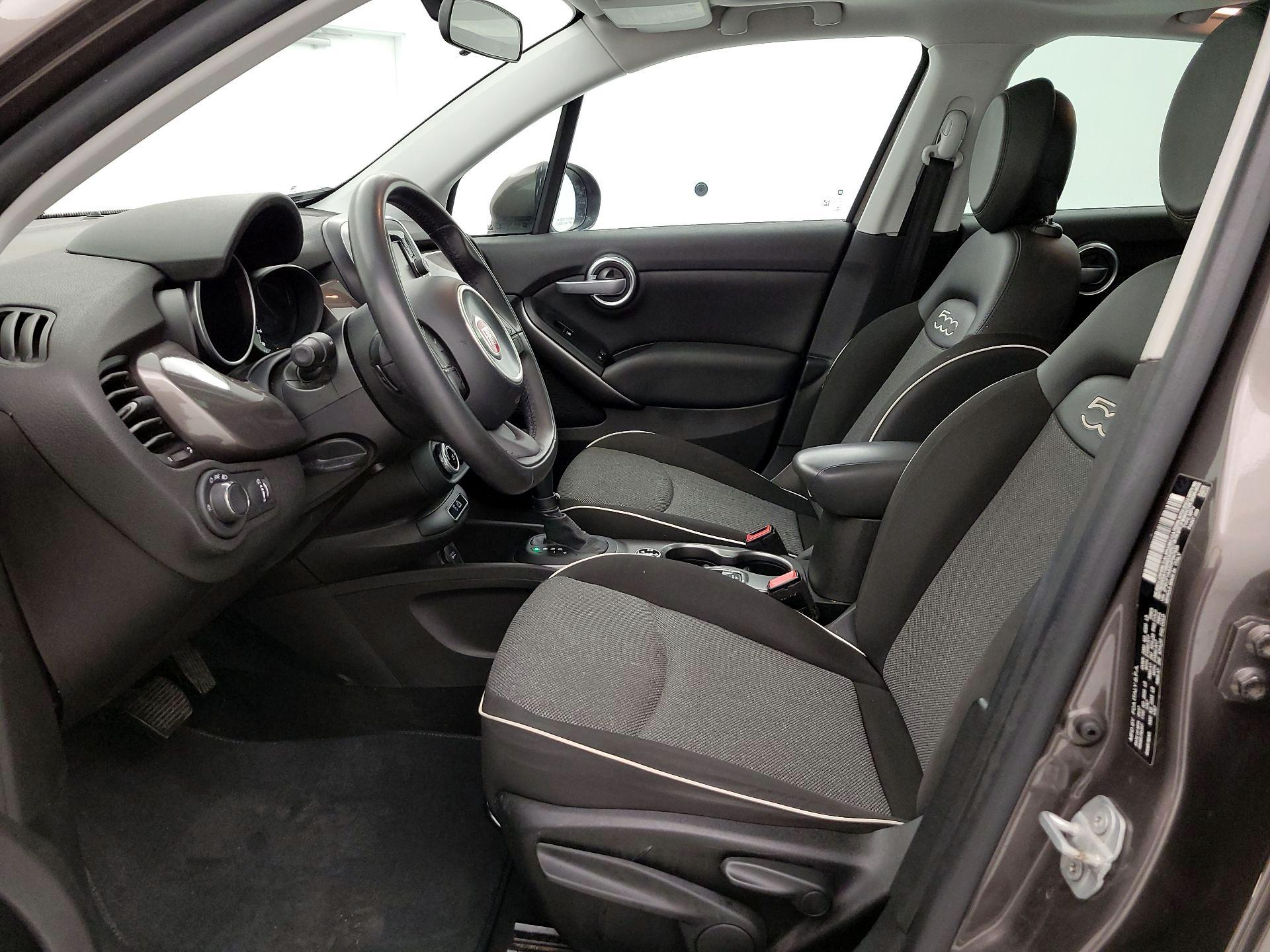 Thumbnail: 2017 Fiat 500X - 11