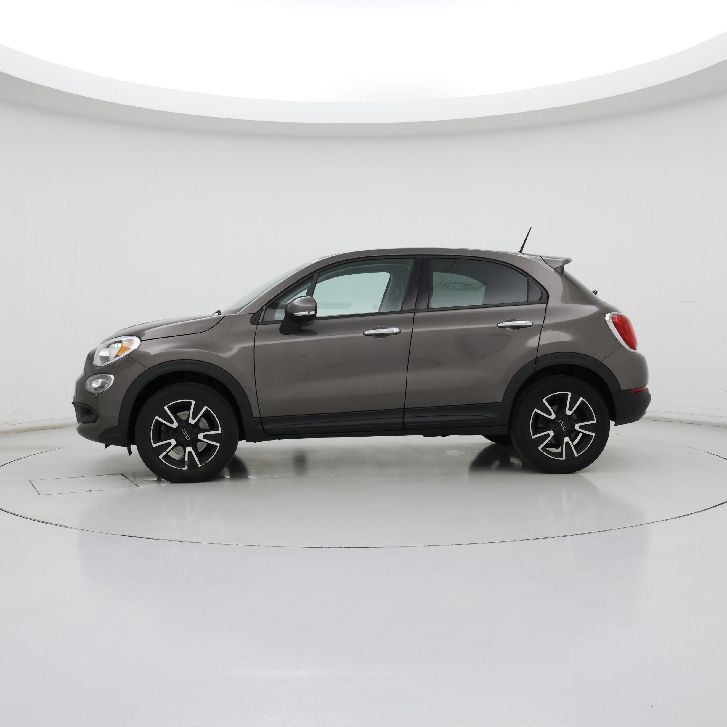 Thumbnail: 2017 Fiat 500X - 3