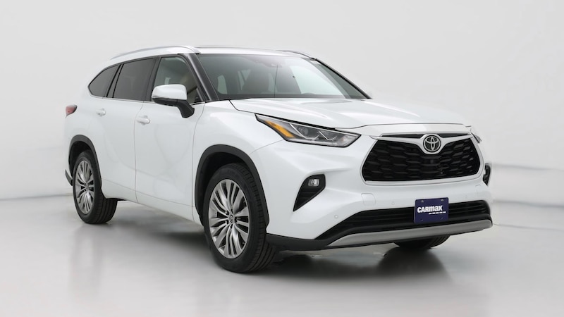 2022 Toyota Highlander Platinum Hero Image