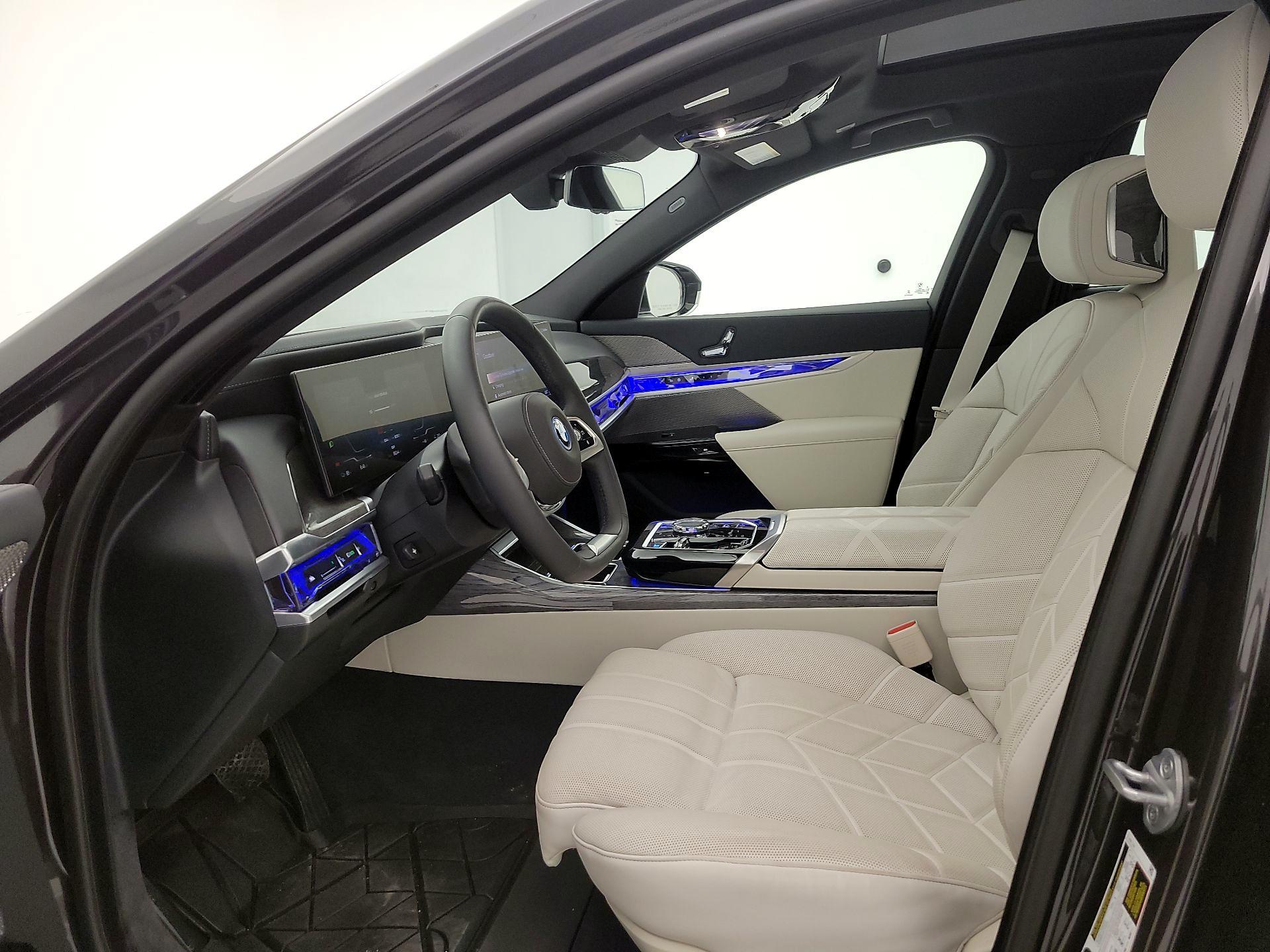 Thumbnail: 2024 BMW i7 - 11