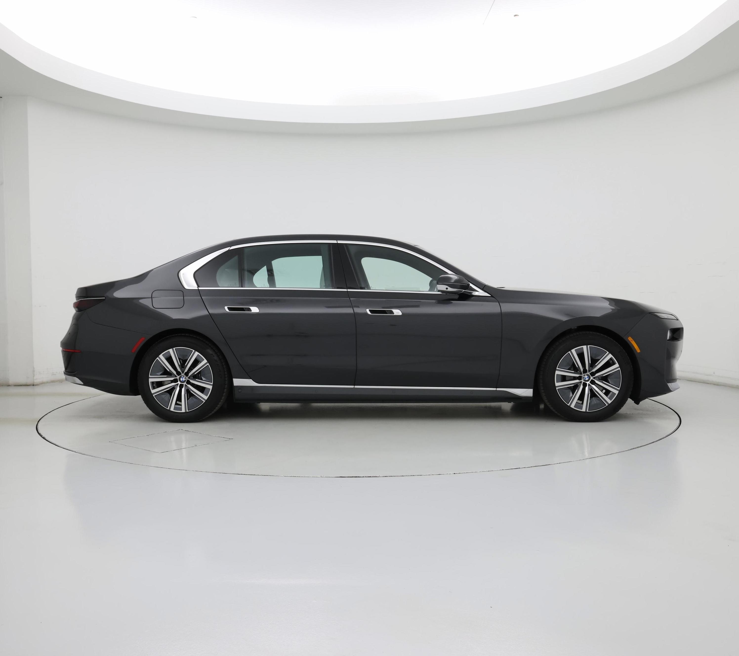 Thumbnail: 2024 BMW i7 - 7