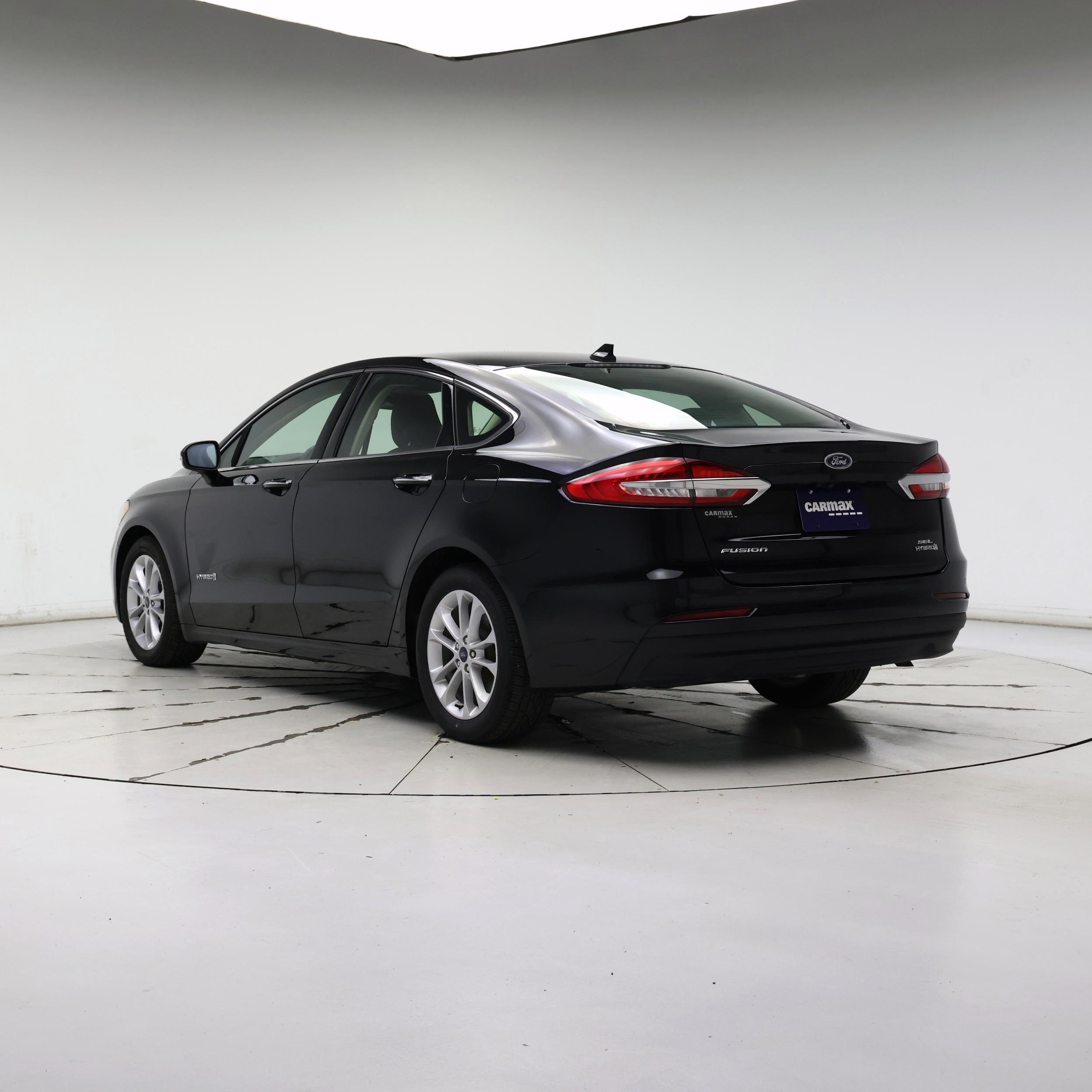 Thumbnail: 2019 Ford Fusion - 2