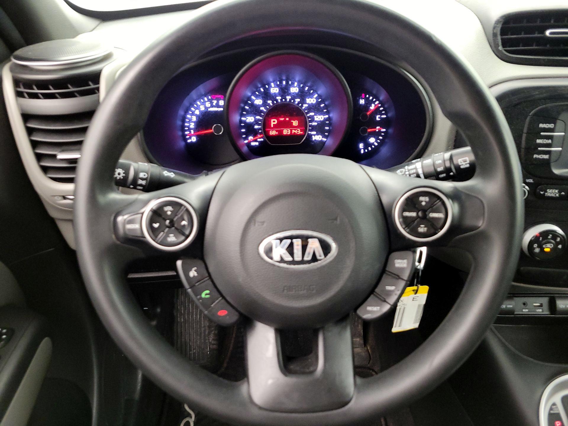 Thumbnail: 2017 Kia Soul - 10