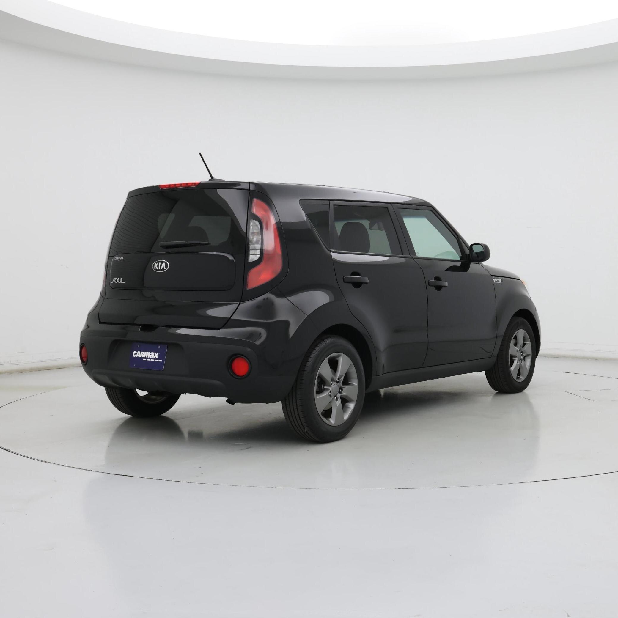 Thumbnail: 2017 Kia Soul - 8