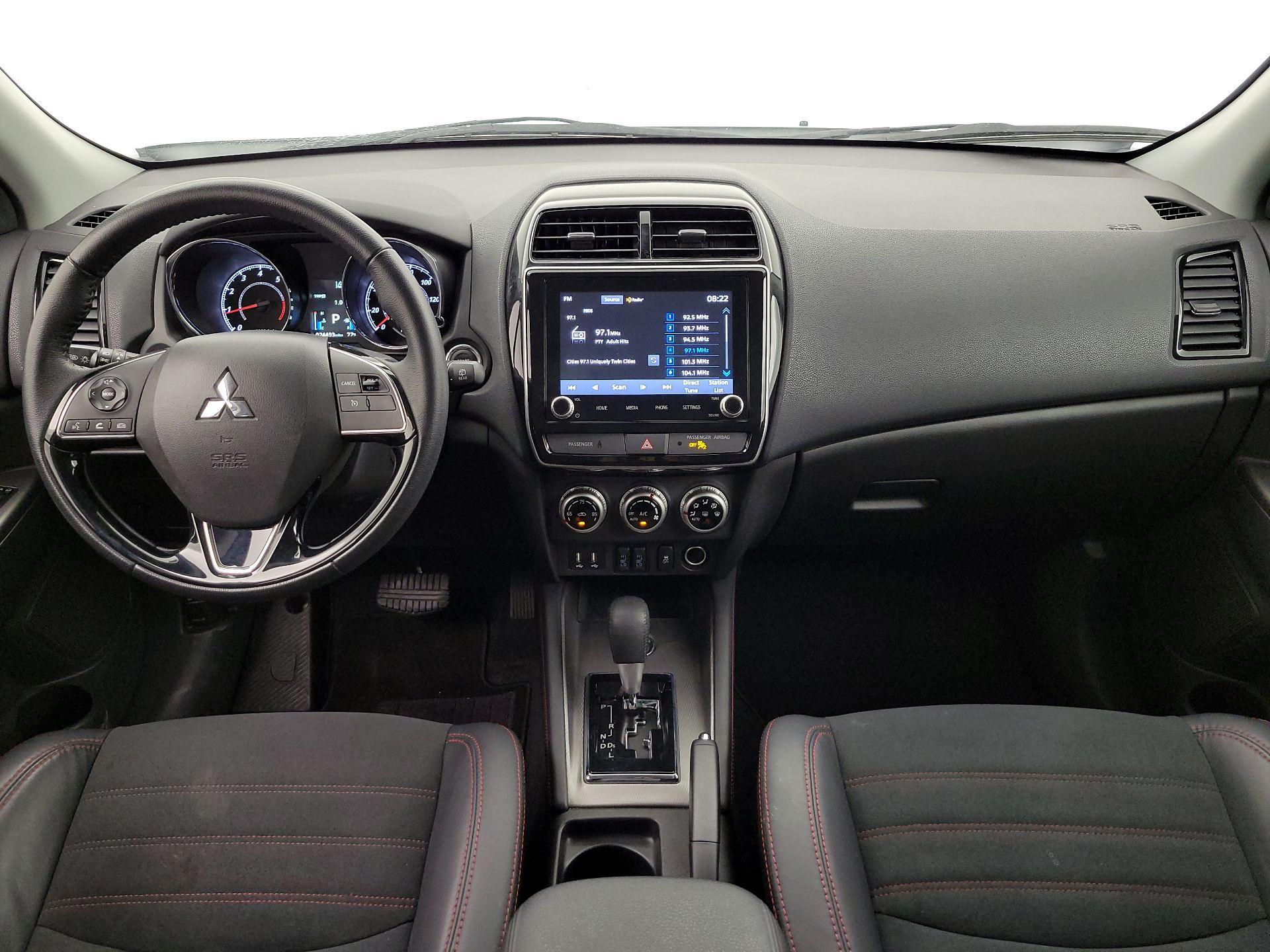 Thumbnail: 2023 Mitsubishi Outlander Sport - 9