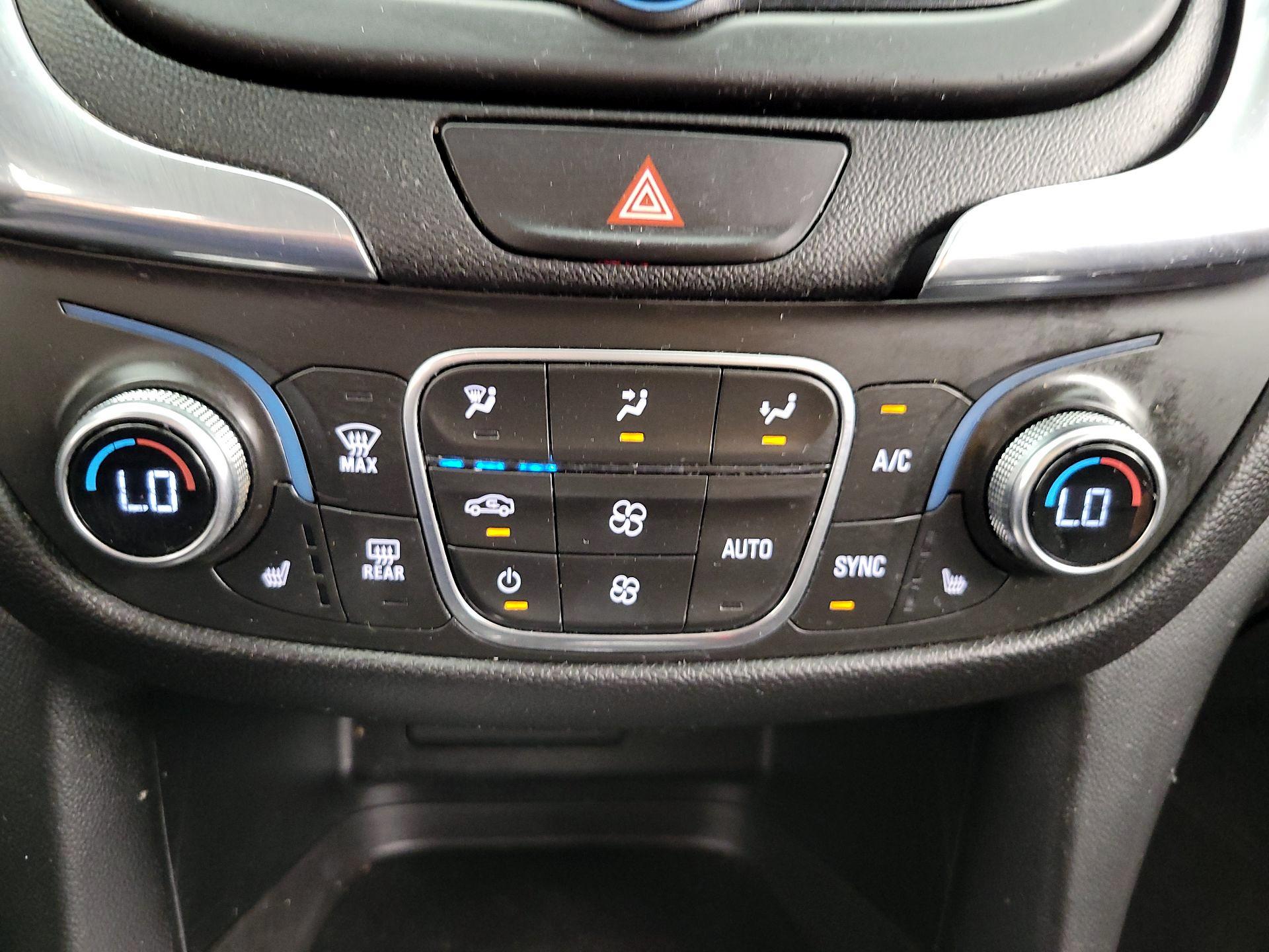 Thumbnail: 2019 Chevrolet Equinox - 16