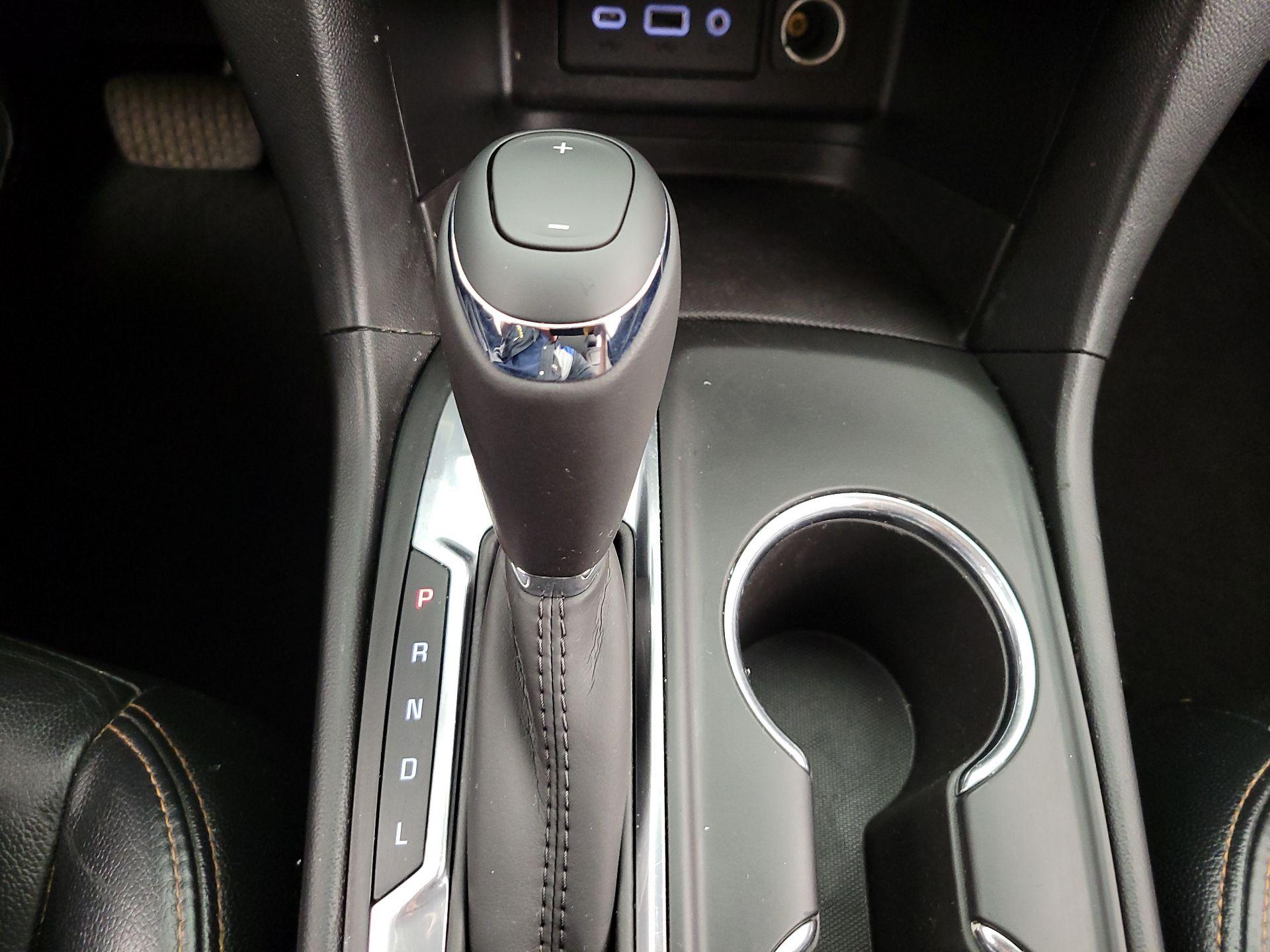 Thumbnail: 2019 Chevrolet Equinox - 17