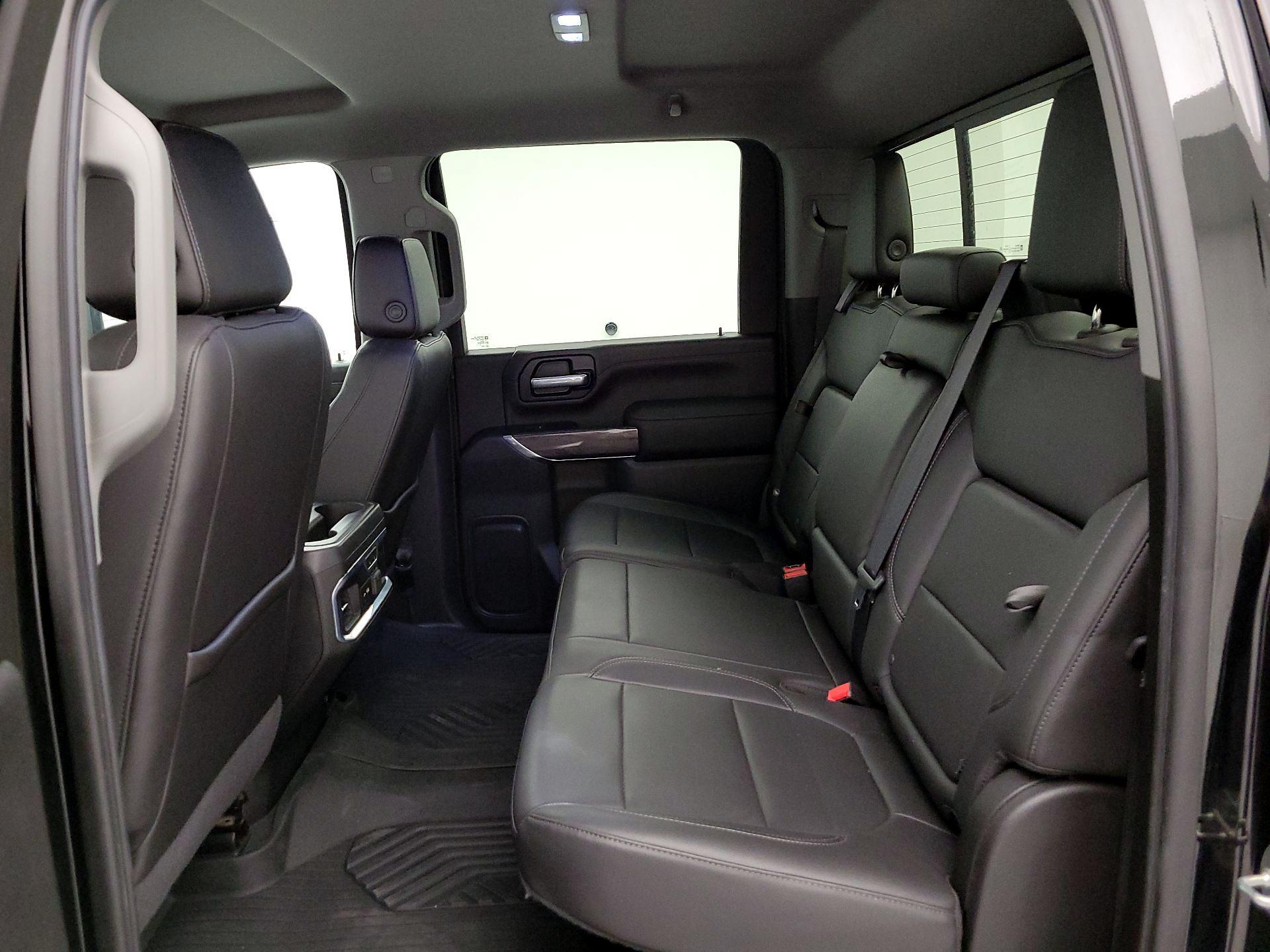 Thumbnail: 2020 Chevrolet Silverado 3500 - 20
