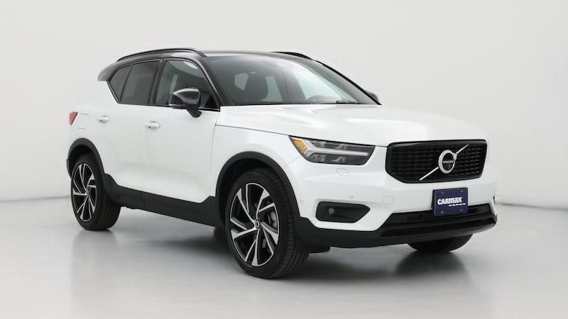 2022 Volvo XC40 T4 R-Design Hero Image