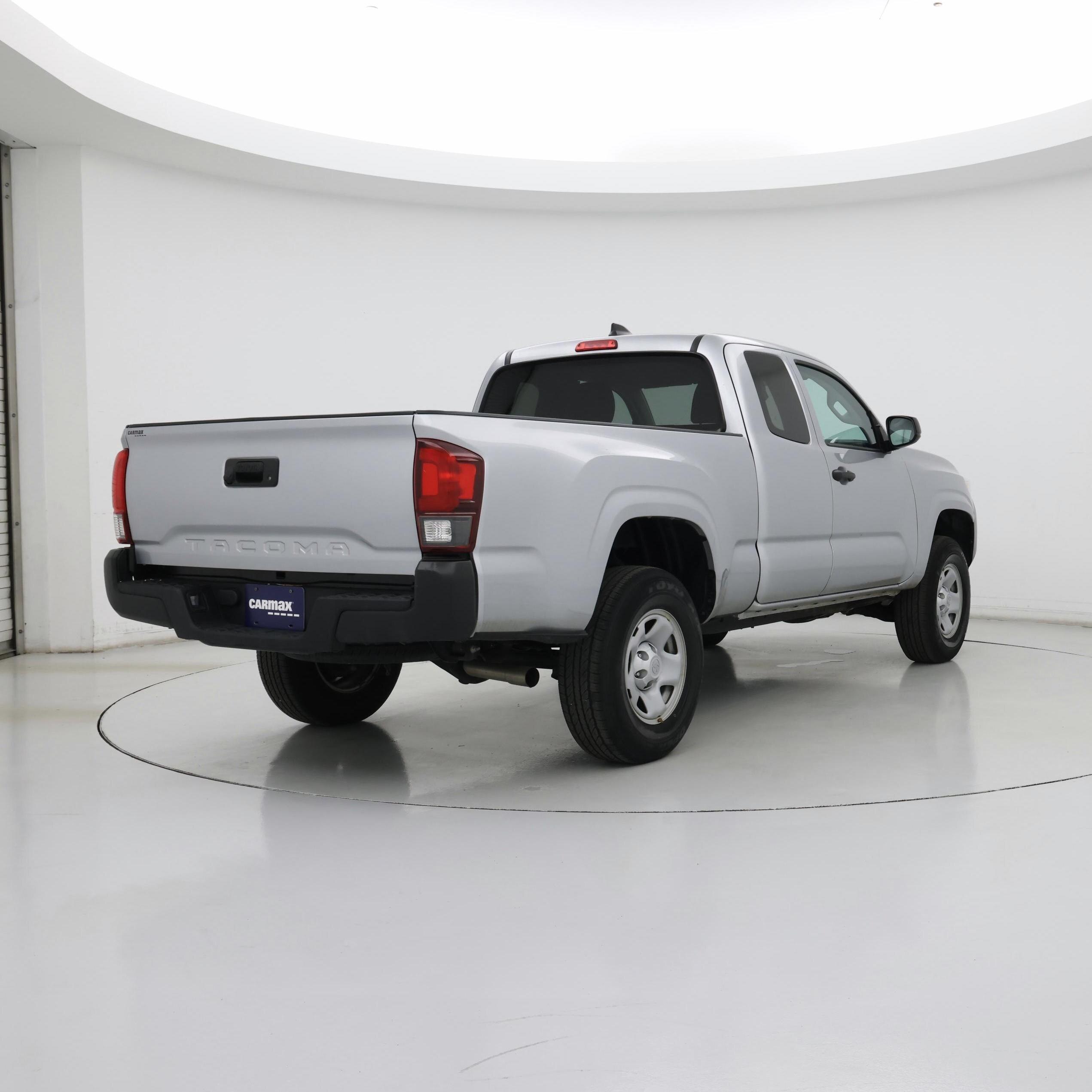 Thumbnail: 2023 Toyota Tacoma - 8