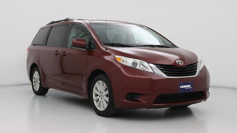 2014 Toyota Sienna LE Hero Image
