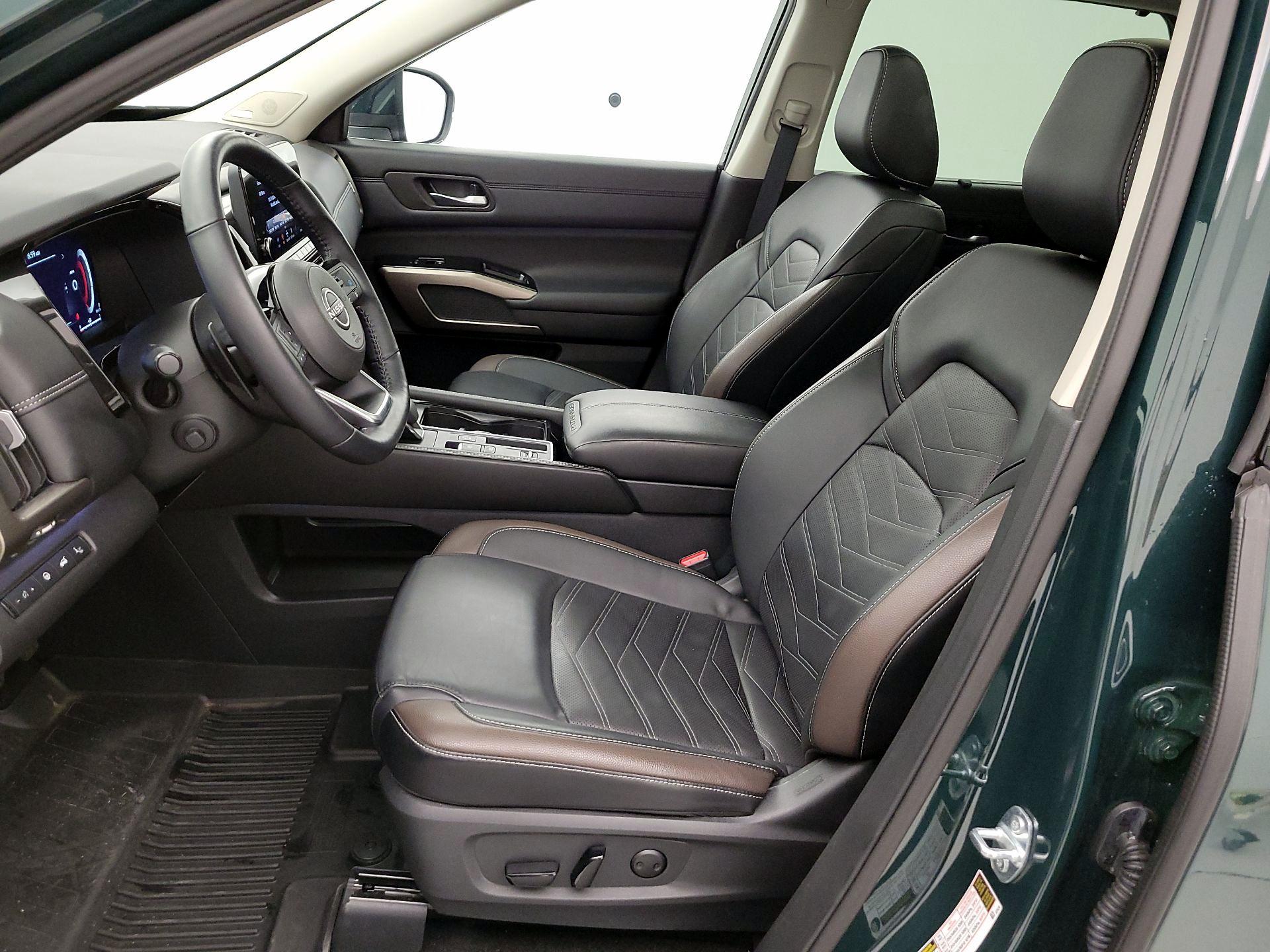 Thumbnail: 2024 Nissan Pathfinder - 11