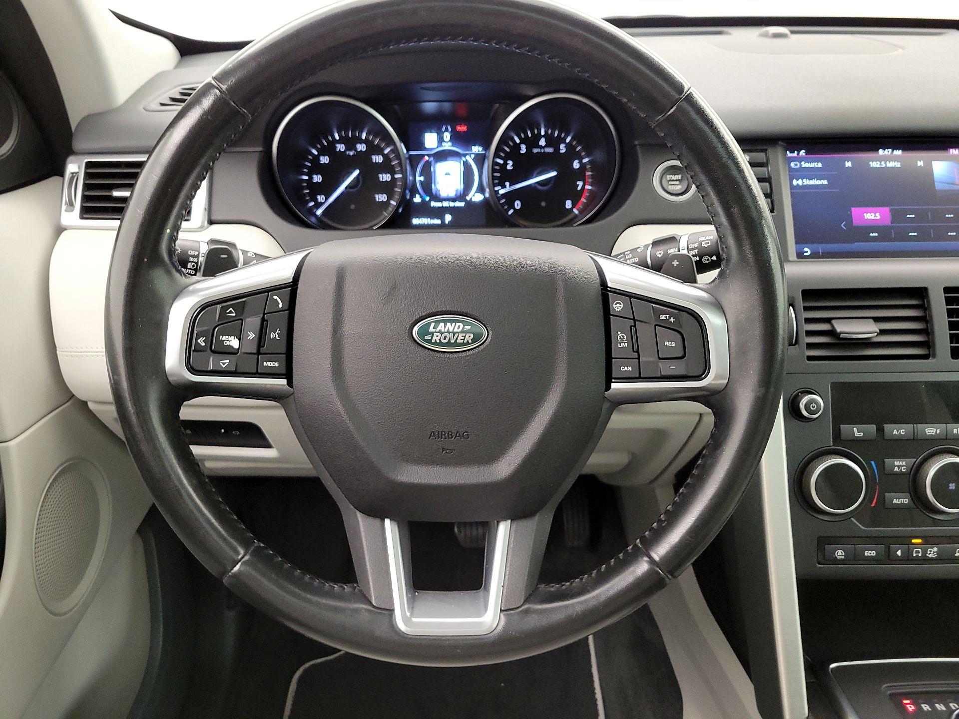Thumbnail: 2018 Land Rover Discovery Sport - 10