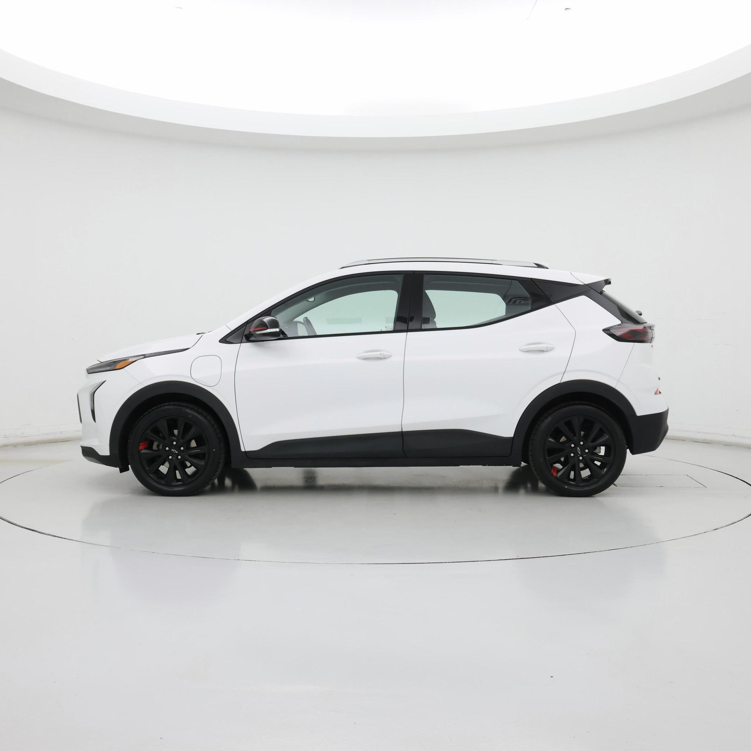 Thumbnail: 2023 Chevrolet Bolt EUV - 3