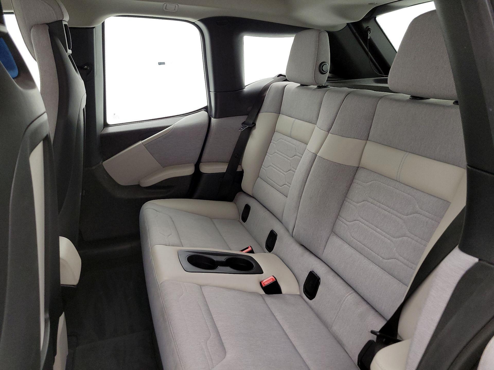 Thumbnail: 2016 BMW i3 - 20