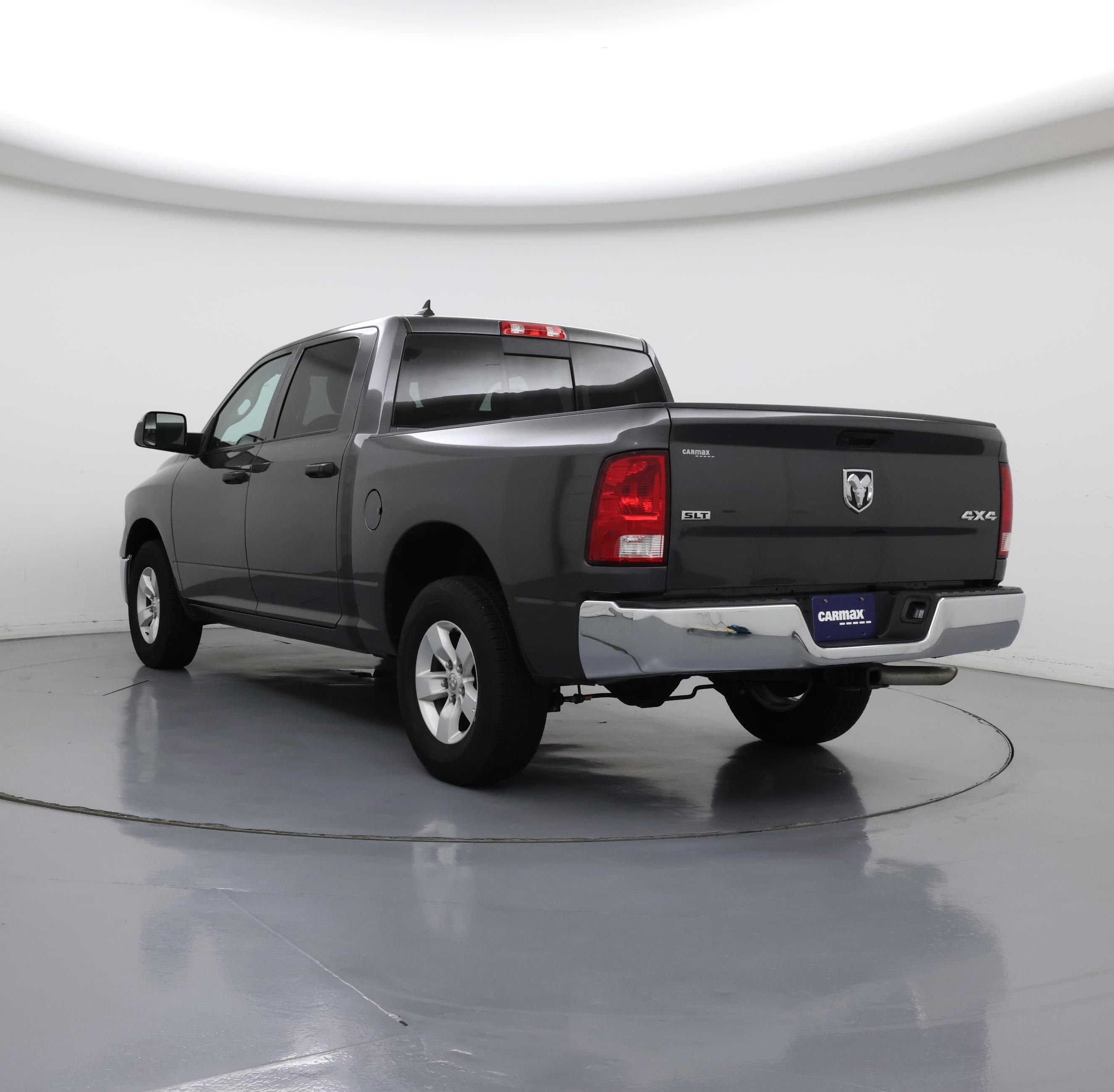 Thumbnail: 2023 RAM 1500 Classic - 2