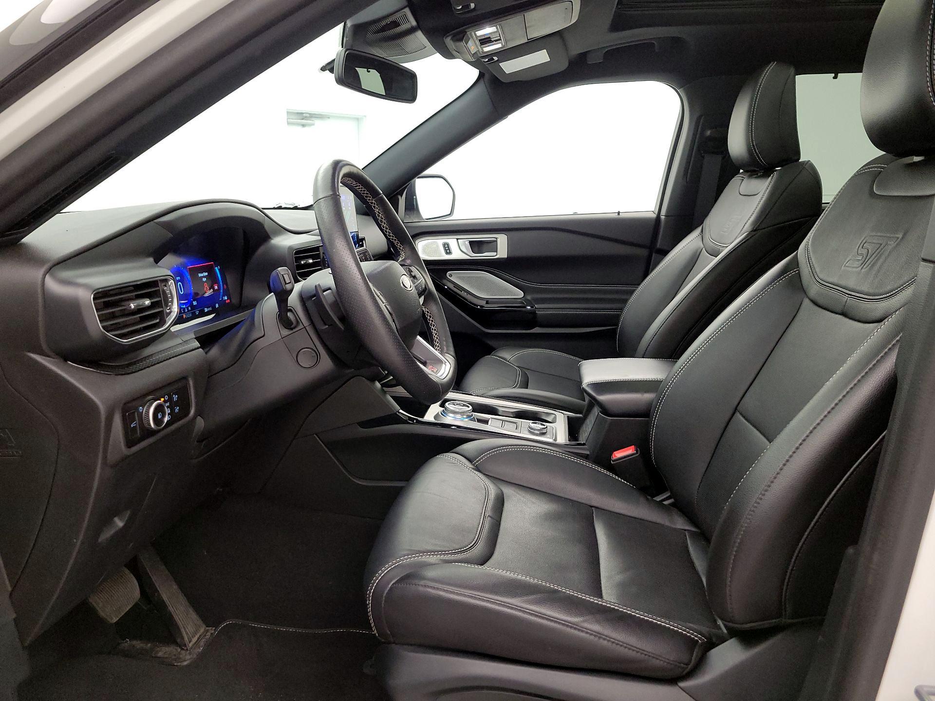 Thumbnail: 2023 Ford Explorer - 11