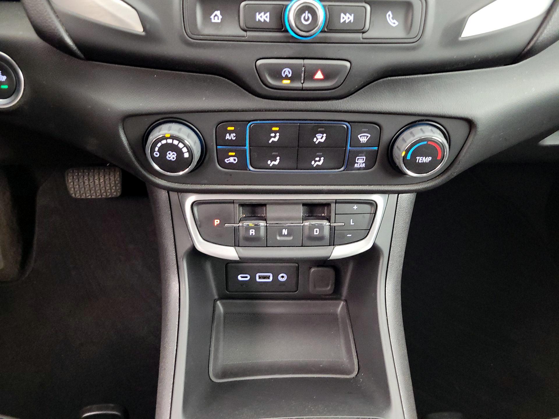 Thumbnail: 2024 GMC Terrain - 17