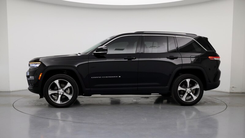 2023 Jeep Grand Cherokee Limited Edition 3