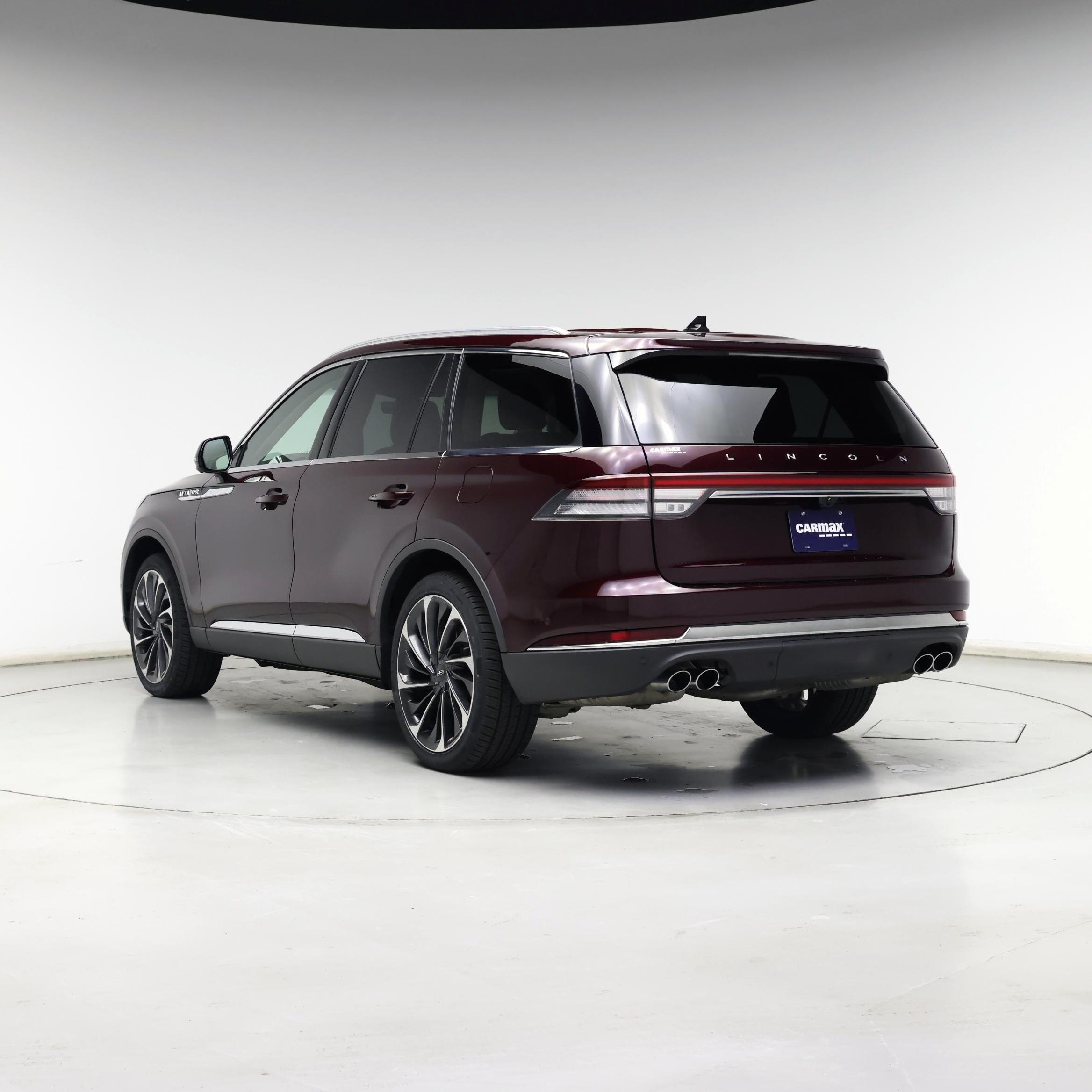 Thumbnail: 2022 Lincoln Aviator - 2