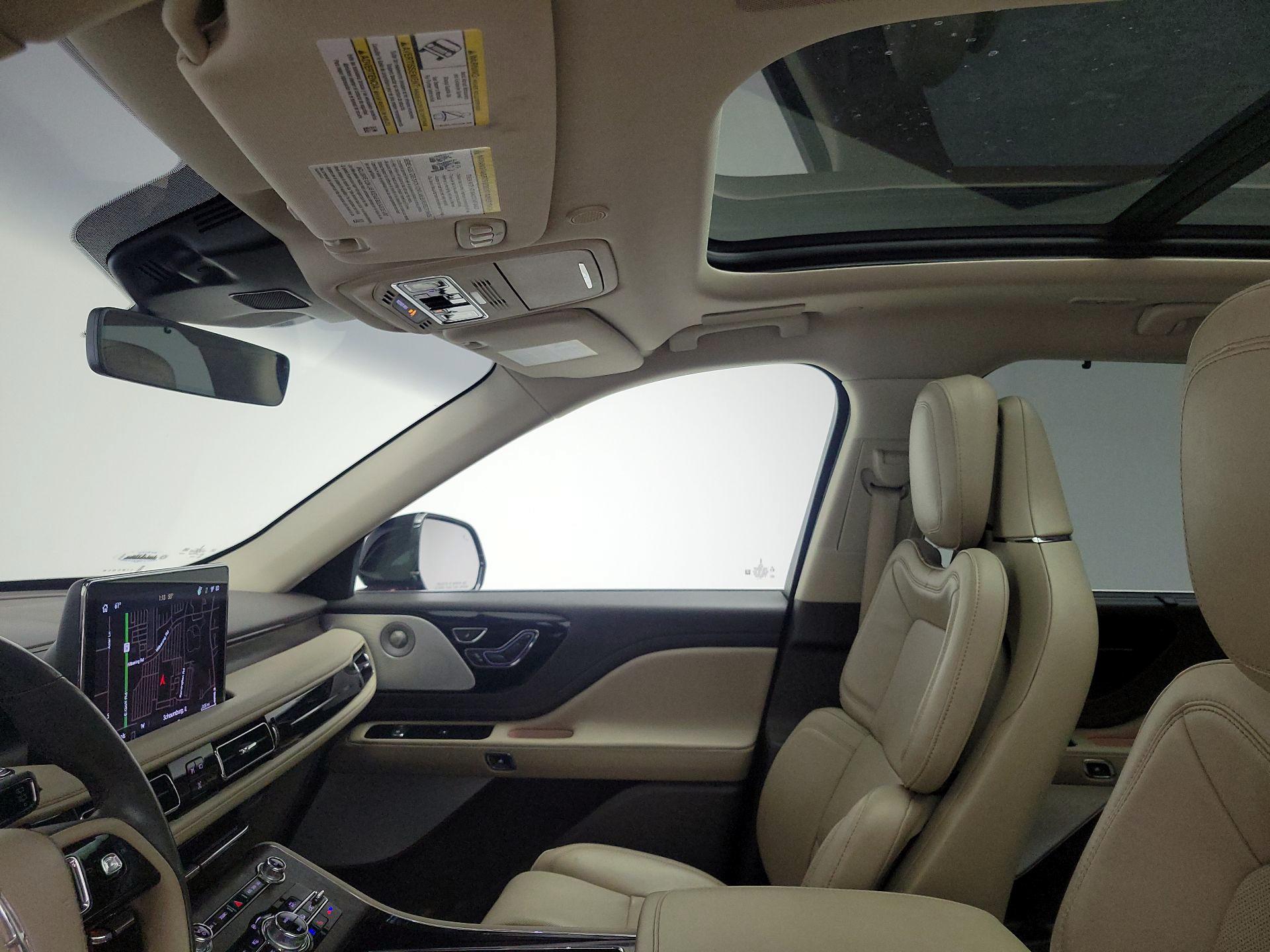 Thumbnail: 2022 Lincoln Aviator - 20