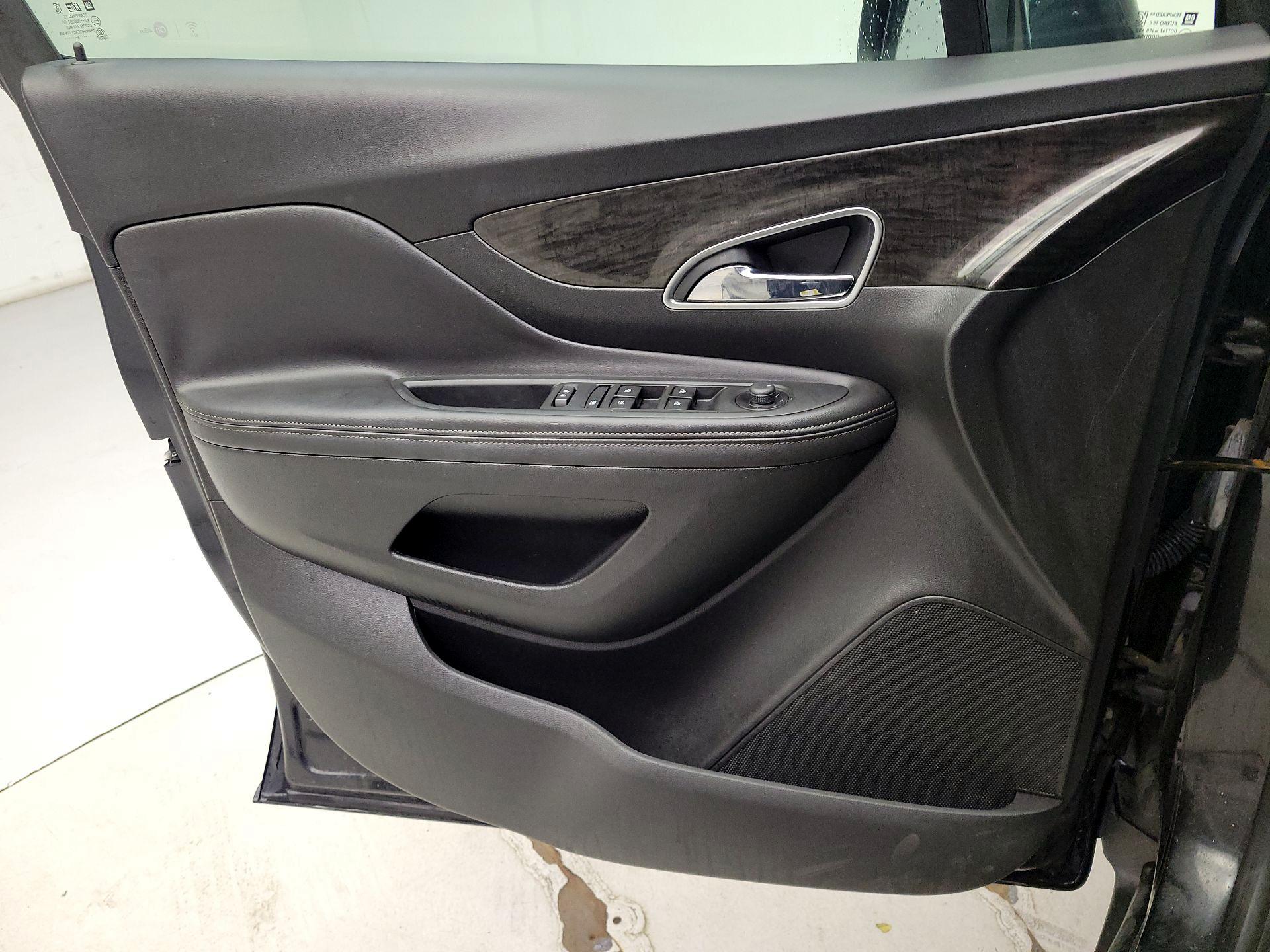 Thumbnail: 2016 Buick Encore - 12