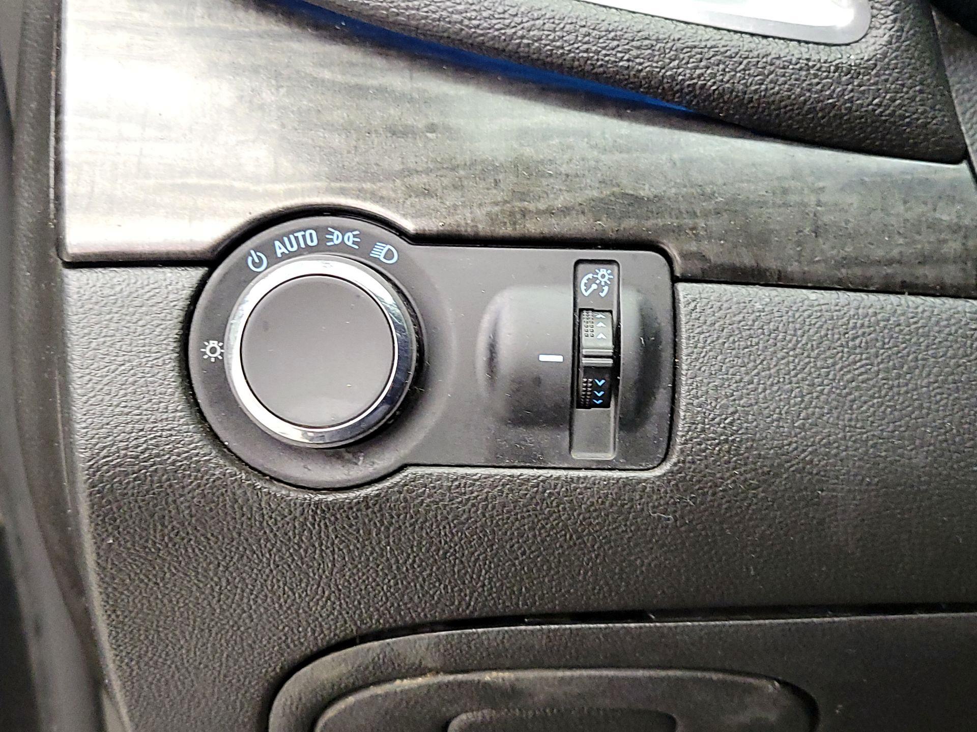 Thumbnail: 2016 Buick Encore - 13