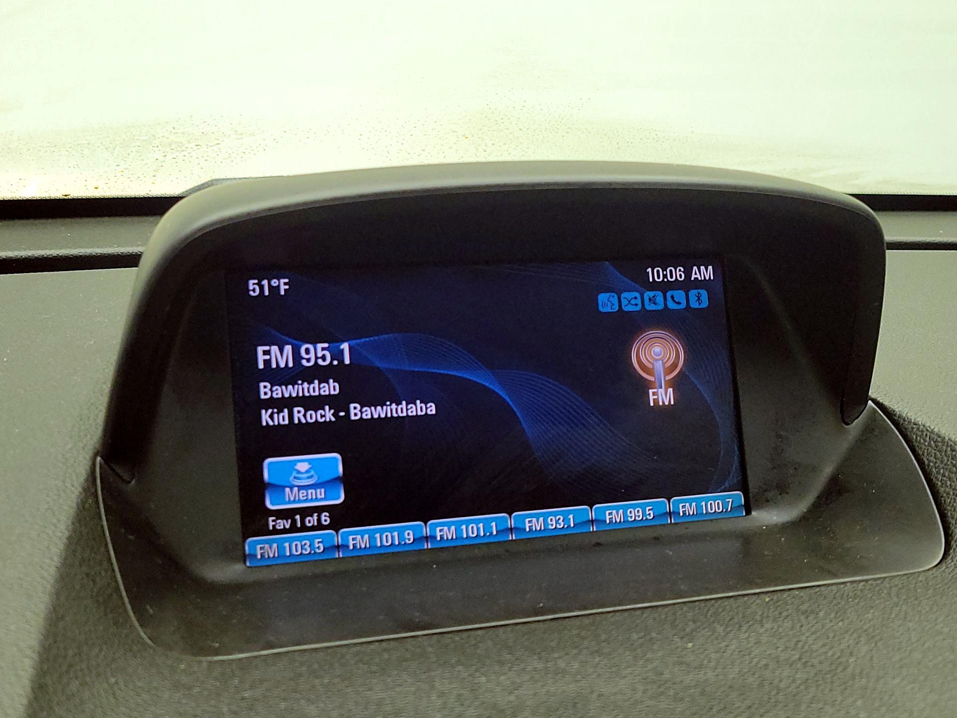 Thumbnail: 2016 Buick Encore - 15