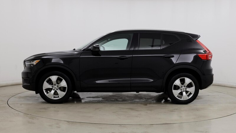 2021 Volvo XC40 T5 Momentum 3