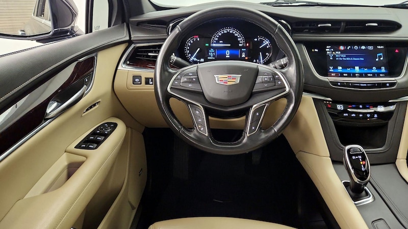 2019 Cadillac XT5 Luxury 10