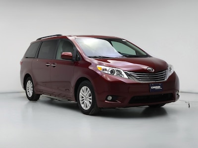 2017 Toyota Sienna Limited -
                Kenosha, WI