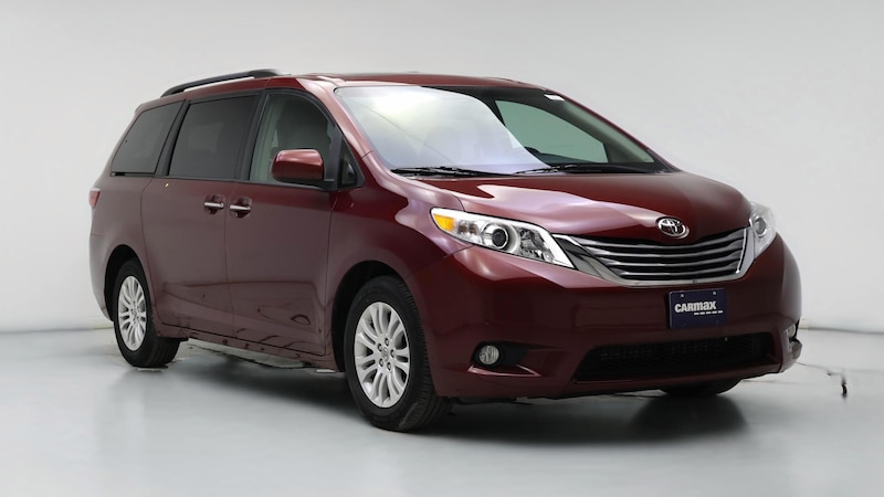 2017 Toyota Sienna Limited Hero Image