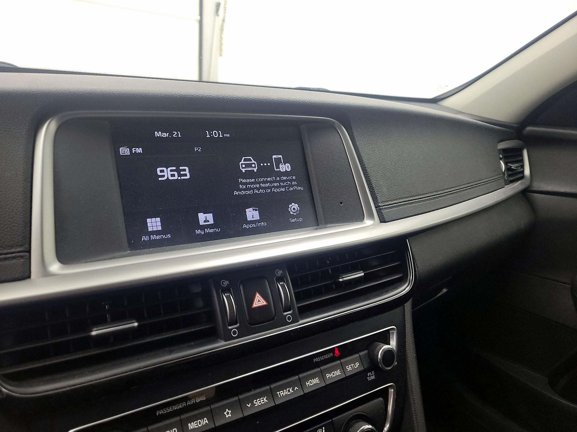 Thumbnail: 2019 Kia Optima - 15