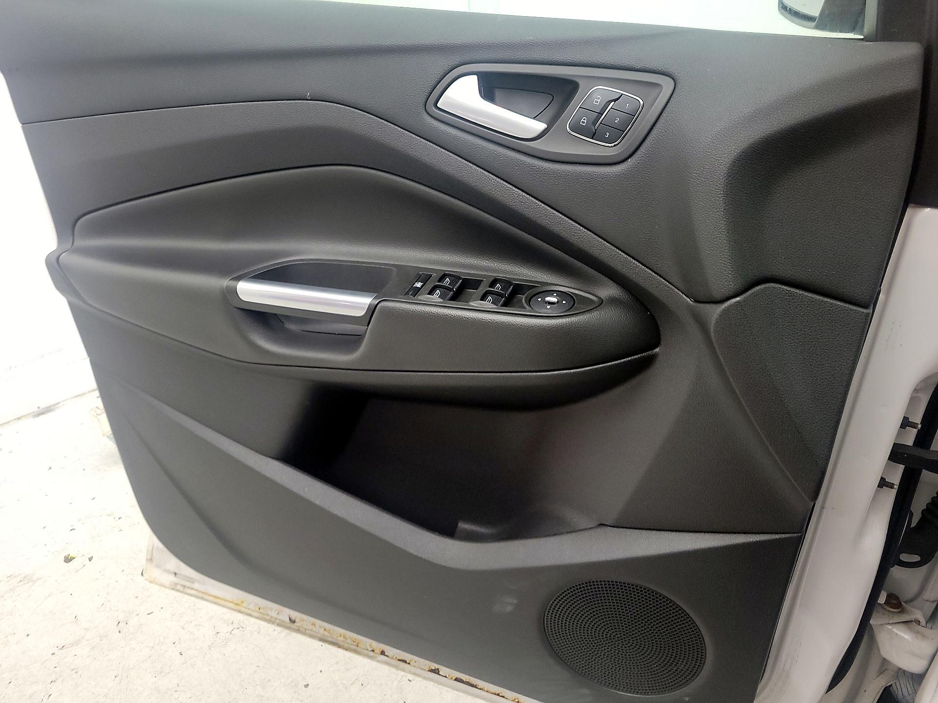 Thumbnail: 2014 Ford Escape - 12