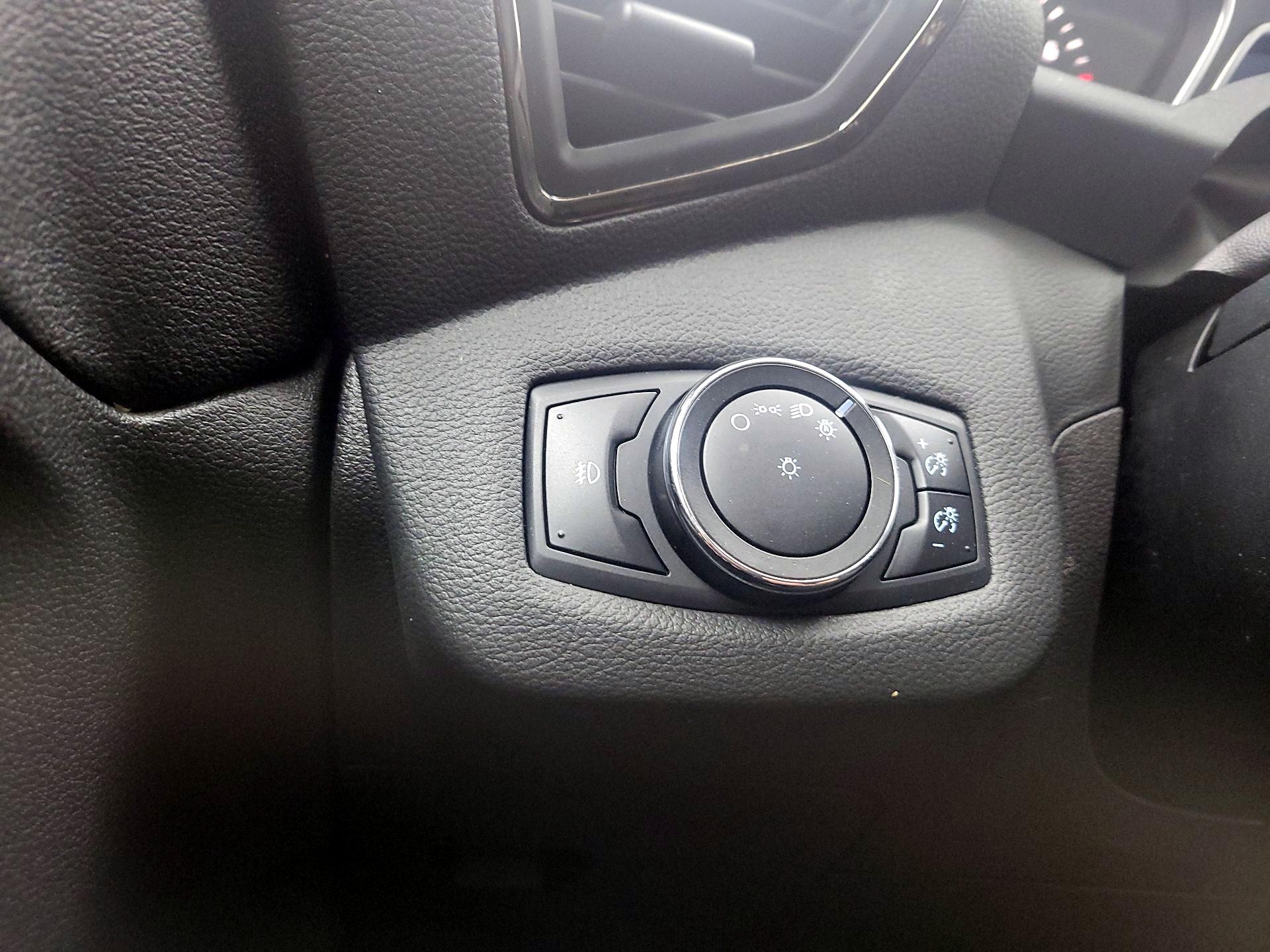 Thumbnail: 2014 Ford Escape - 13