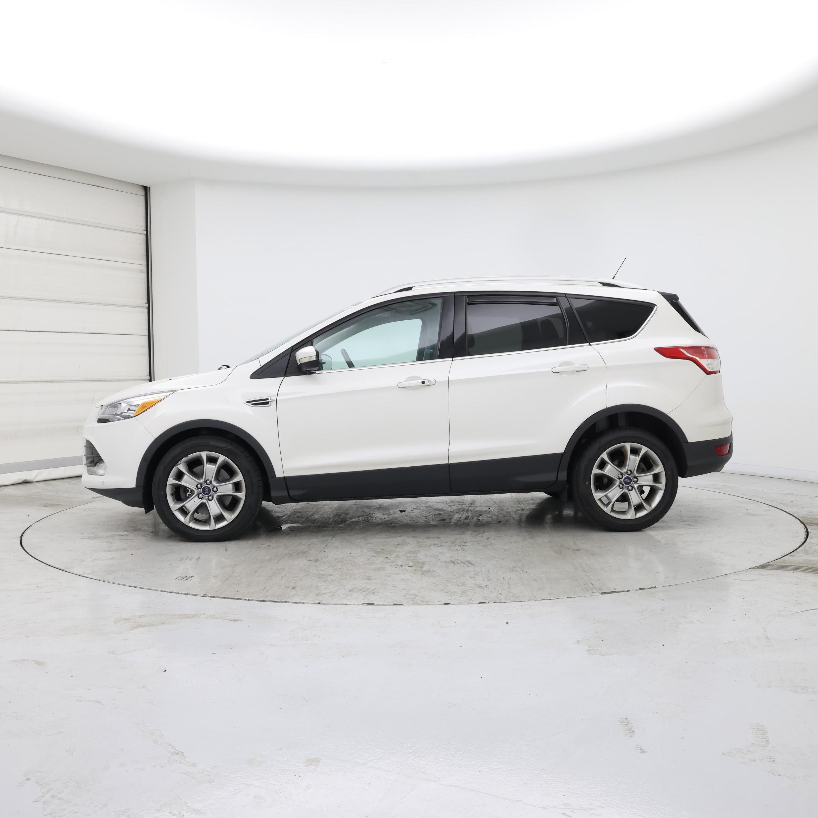 Thumbnail: 2014 Ford Escape - 3