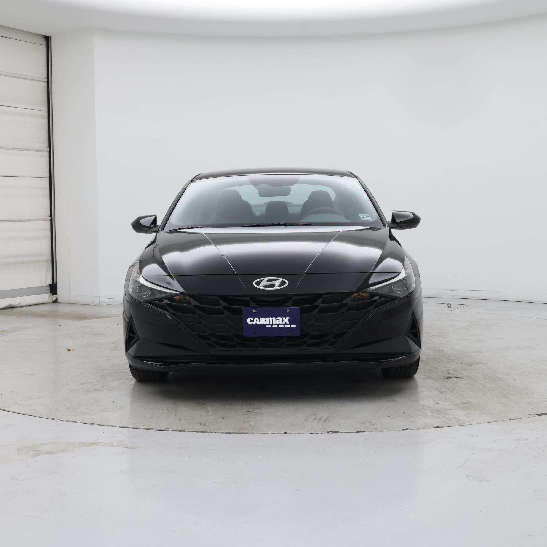 Thumbnail: 2023 Hyundai Elantra - 5